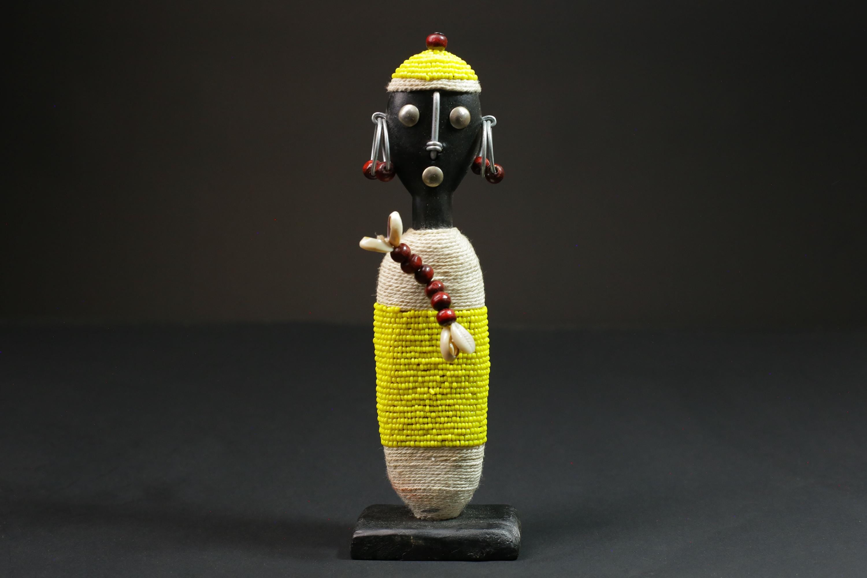 african statue wooden Beaded Namji Doll vintage Home Décor statue statue vintage hand carved statue-G1091