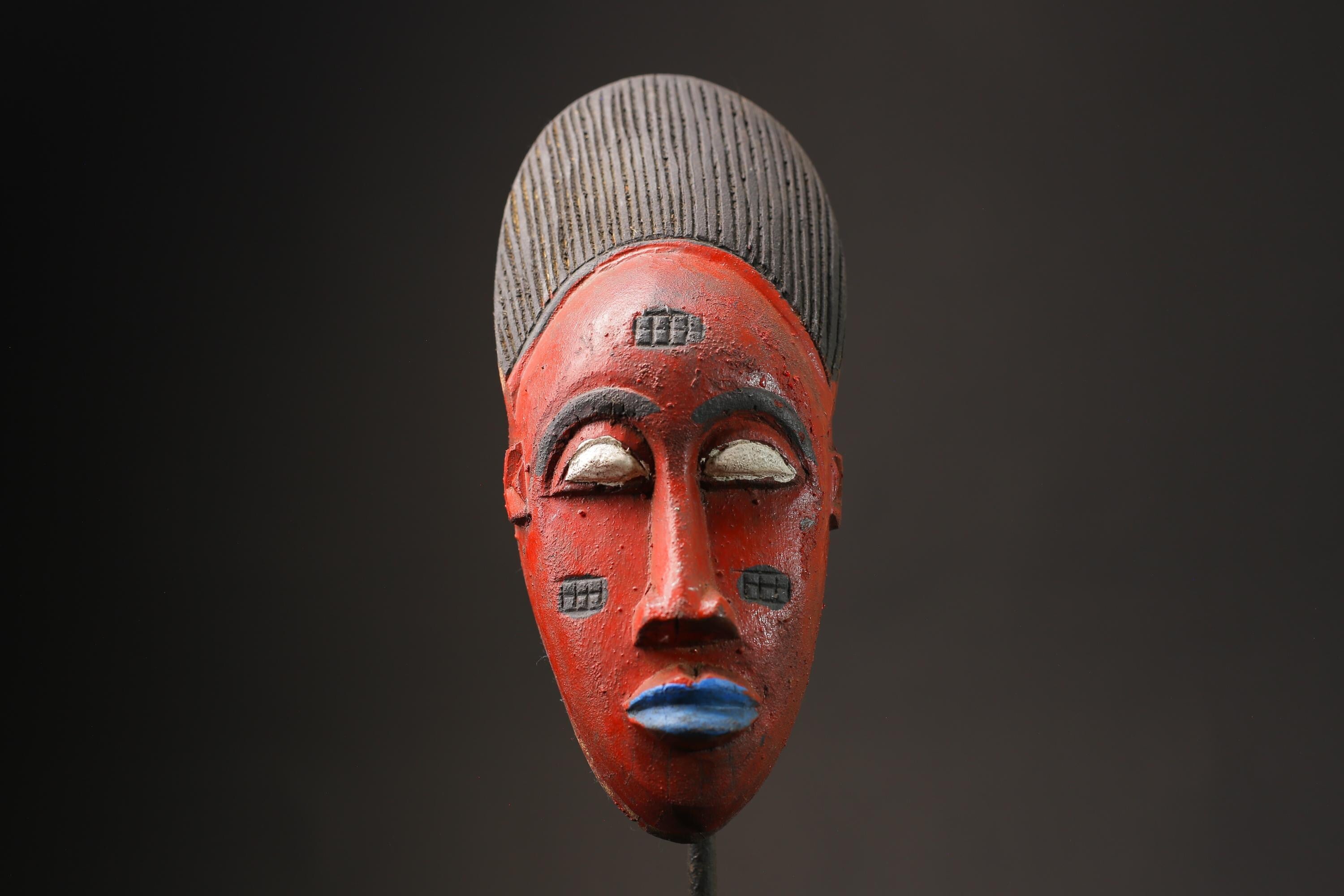 African wood mask antiques Hand Carved Vintage Wall Hanging Guro Masks for wall-9920