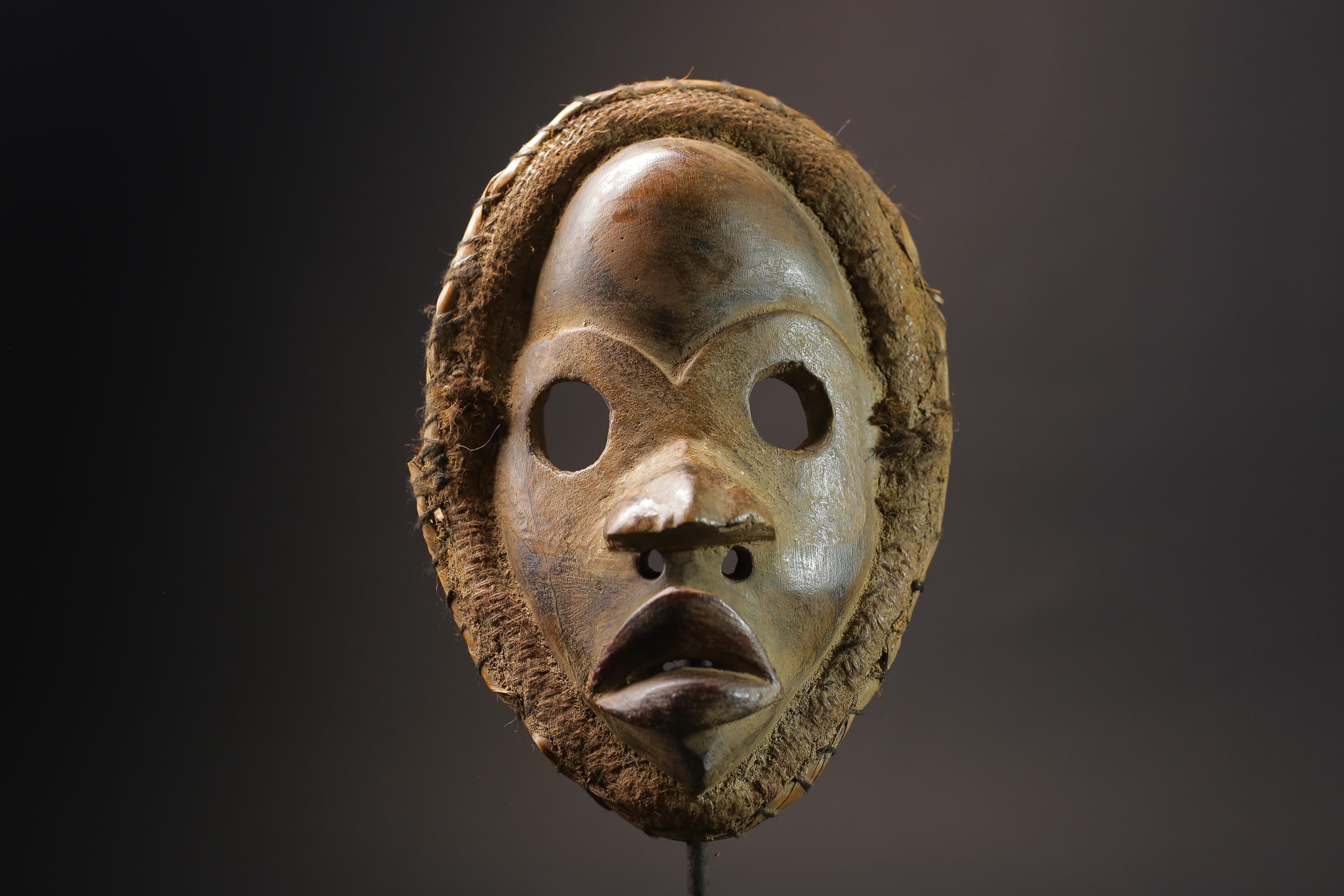 African Face Mask Wood Hanging Pattern Dan hand carved Masks for wall-G2594