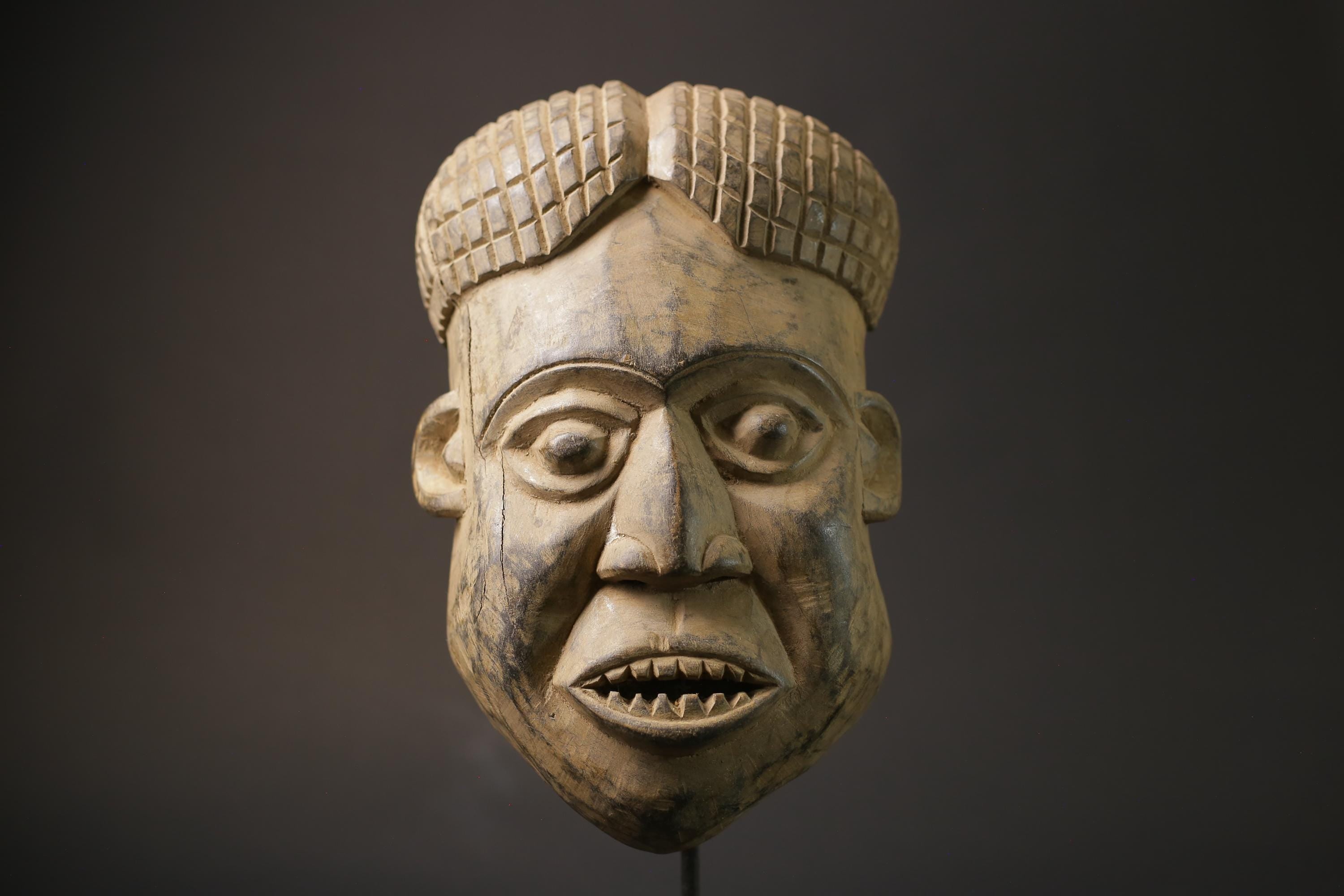 African Tribal Face Mask Wood Hand Carved Wall Hanging Dan Masks for wall-7256