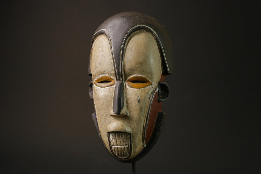 African wood mask antiques Guru Perfect Mask The Masks full of hand carving Masks for wall-7358