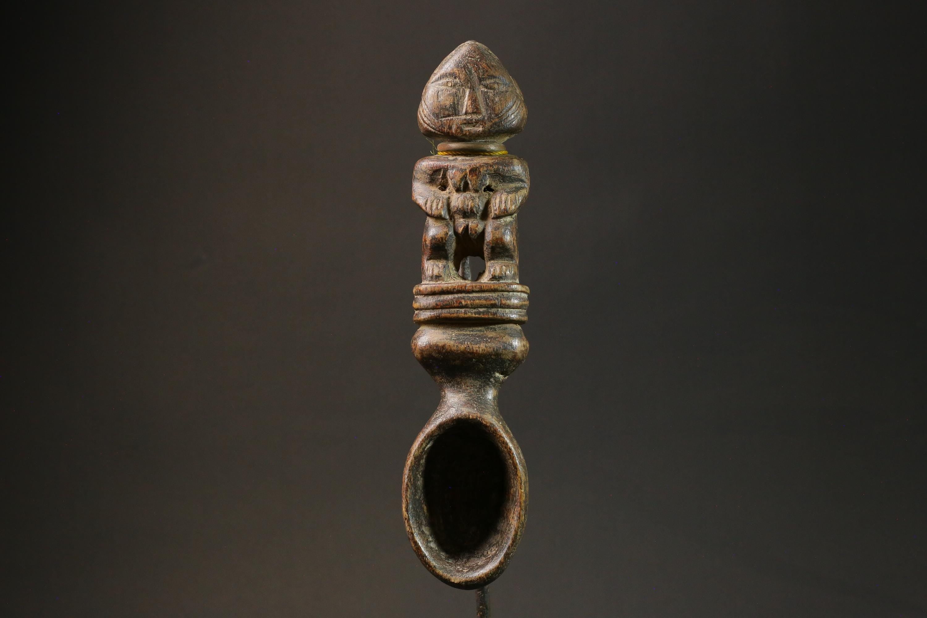 african statue wooden figure Mangbetu Spoon Mask Showcases Impeccable-7528