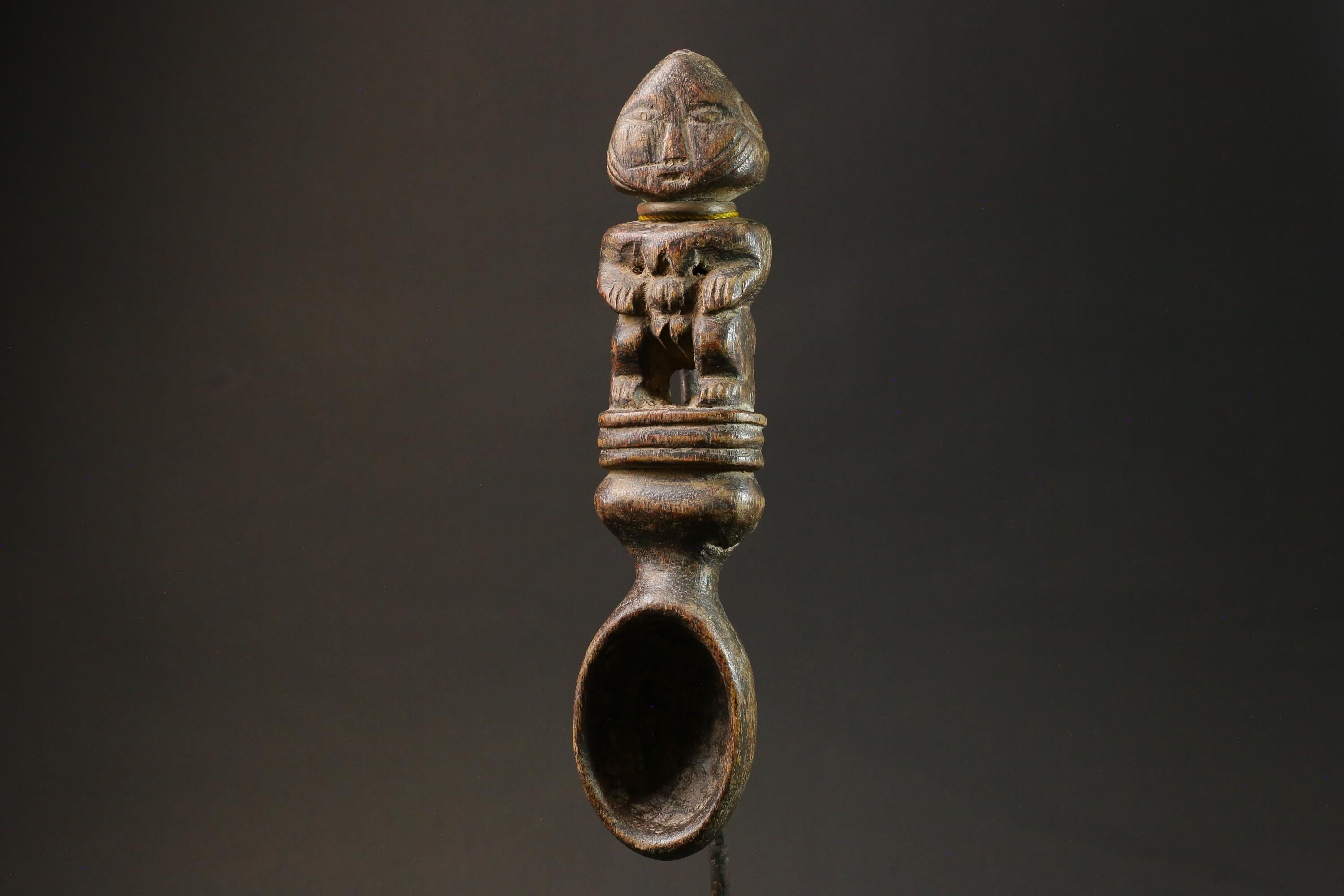 african statue wooden figure Mangbetu Spoon Mask Showcases Impeccable-7528