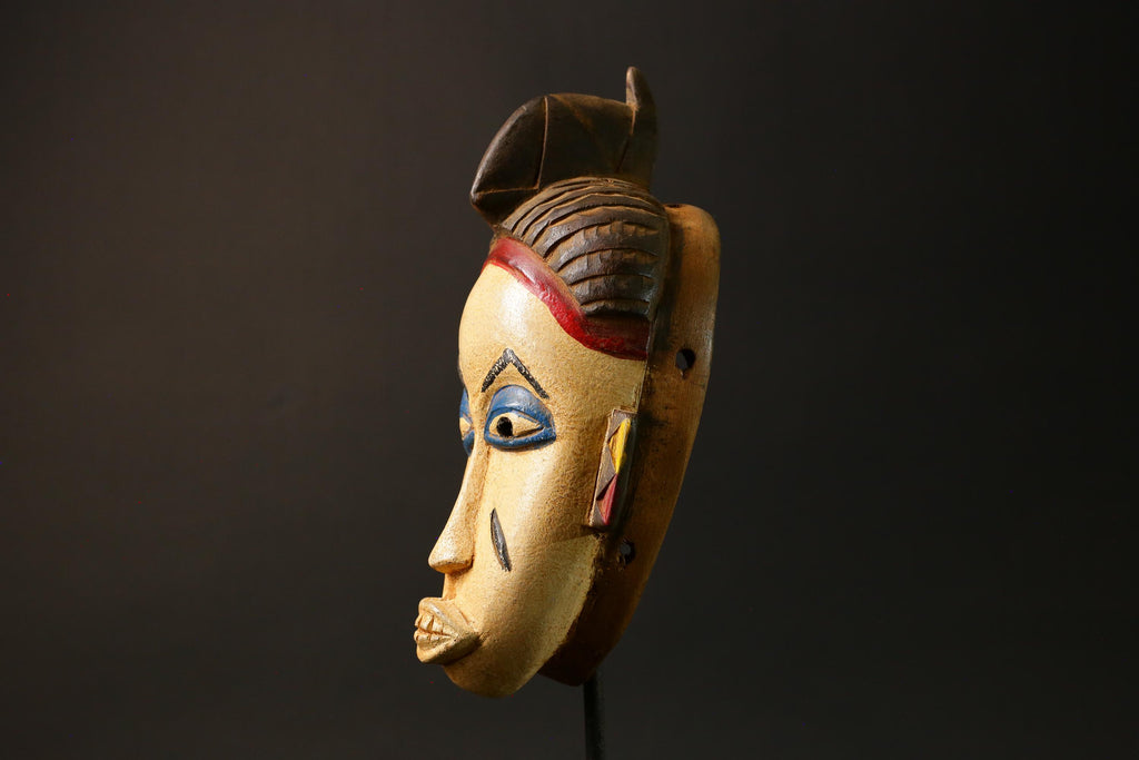 African Mask Traditional White Wood Guru Tribal Mask Celebrating Heritage Masks for wall-G3015