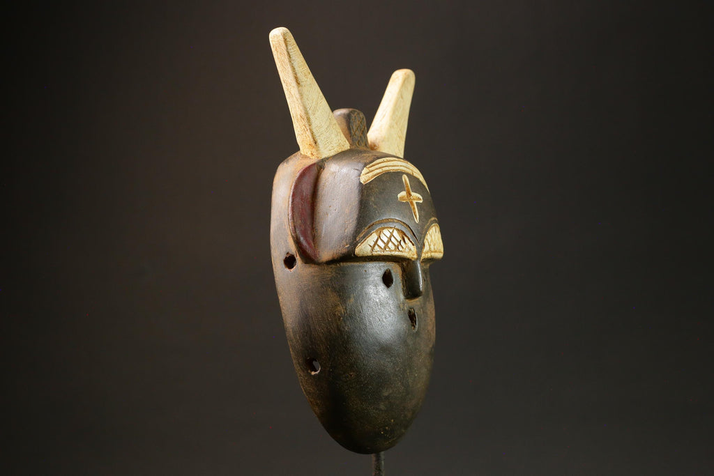 African Mask Toma Handcrafted Wooden Face Portrait with Horns Wall Decor Masks for wall-G3046