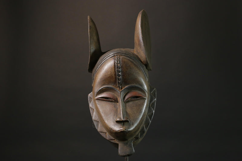 Antique African Guro Mask - Hand-Carved Wooden Mask for Wall Decor Masks for wall-8817