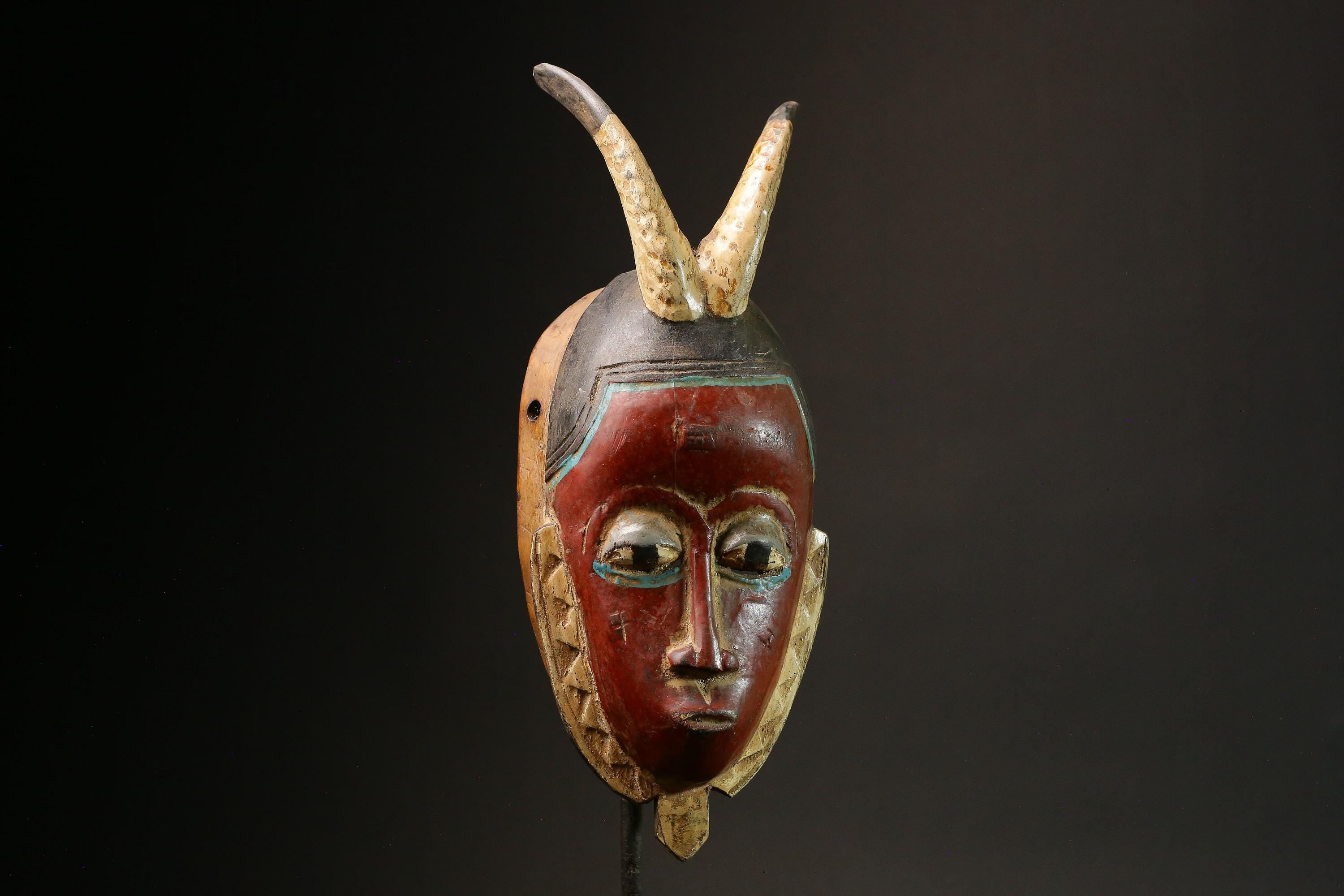 African Guro Mask Vintage Handmade Tribal Wall Hanging Unique Decor for Wall Display Art Collectible Piece G3130