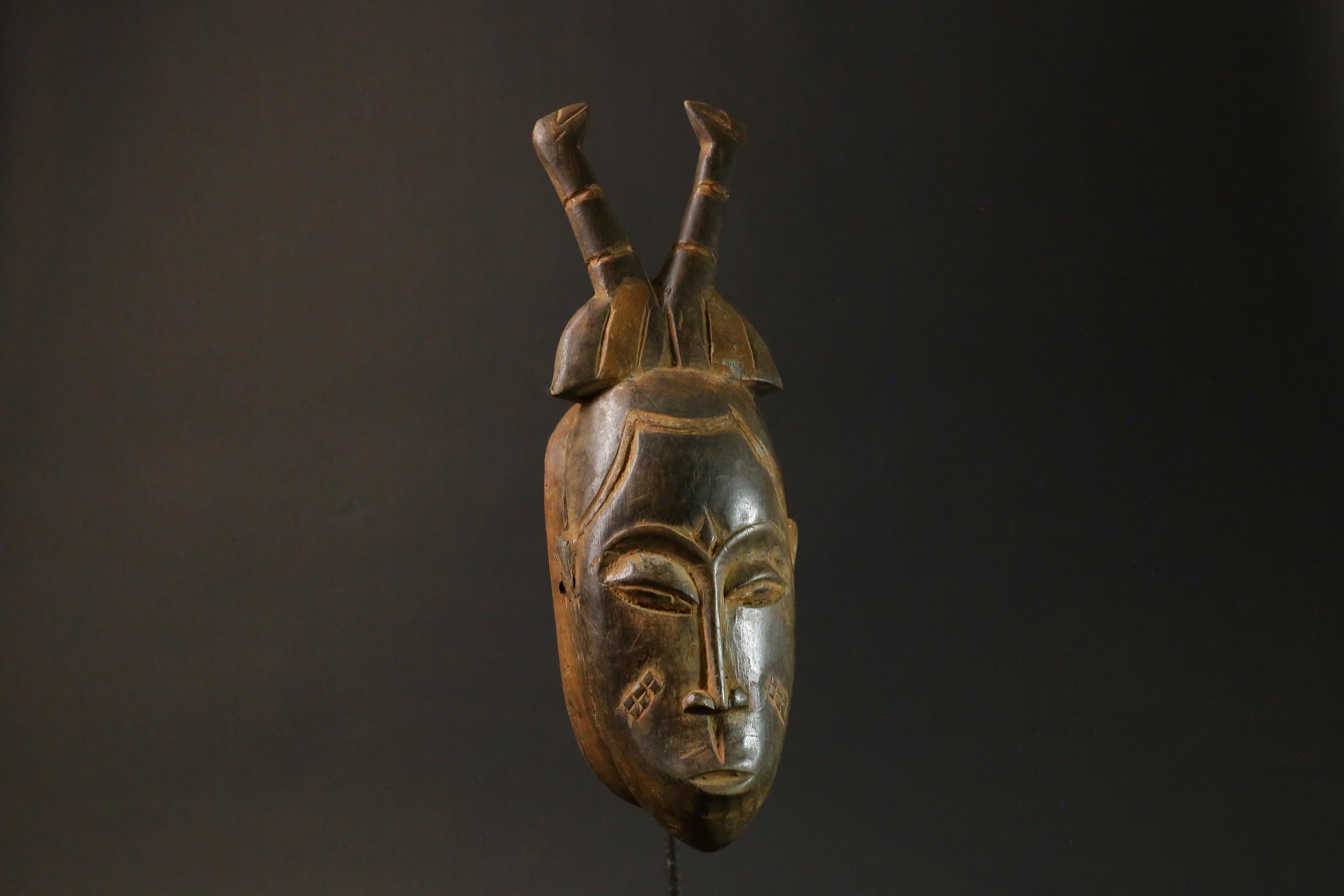 African mask Use tribal Baule Wall Hanging Primitive Art Collectibles Masks for wall-7634