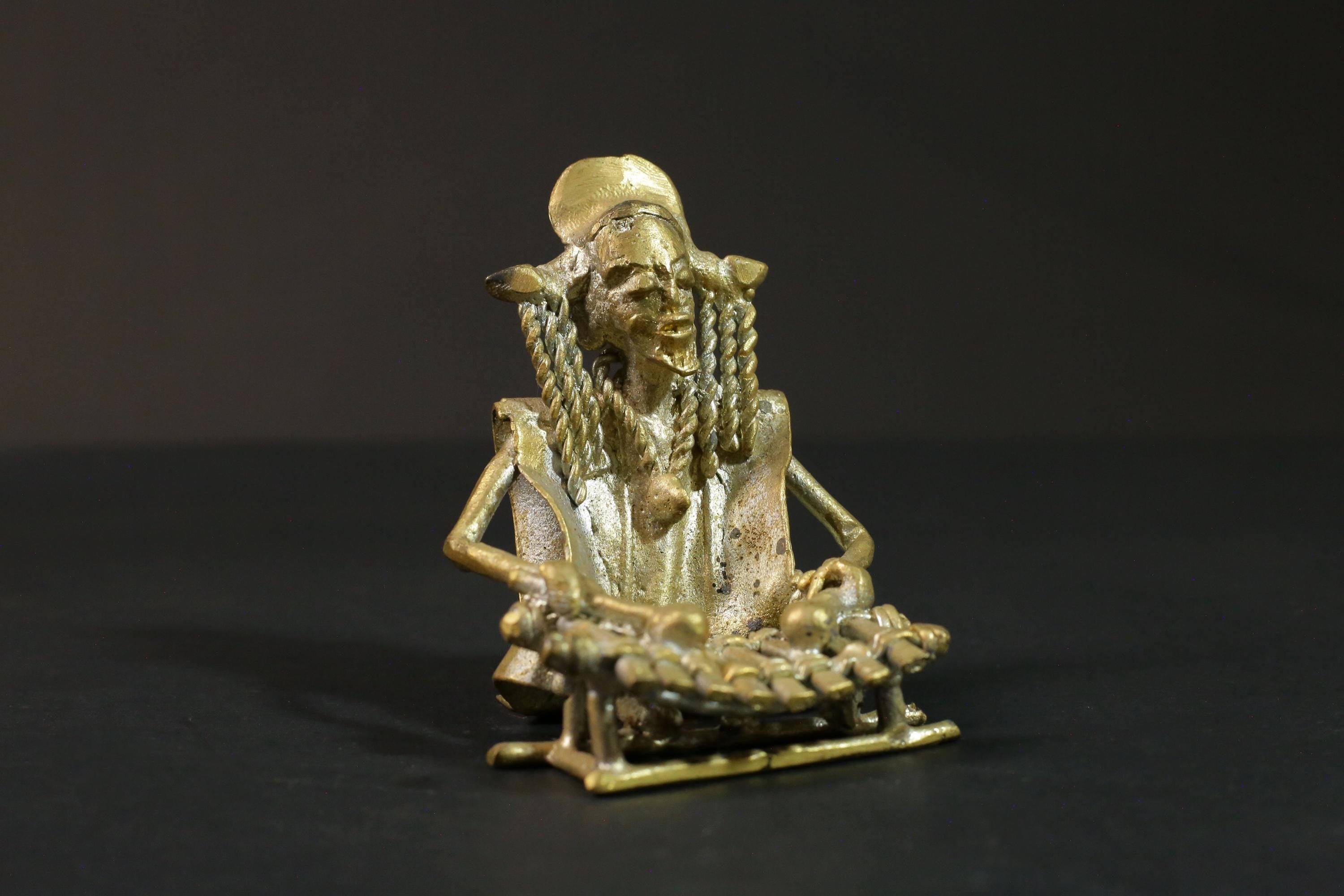 African statue benin bronze Balafon Player tribal Home Décor Gold colored -G2885