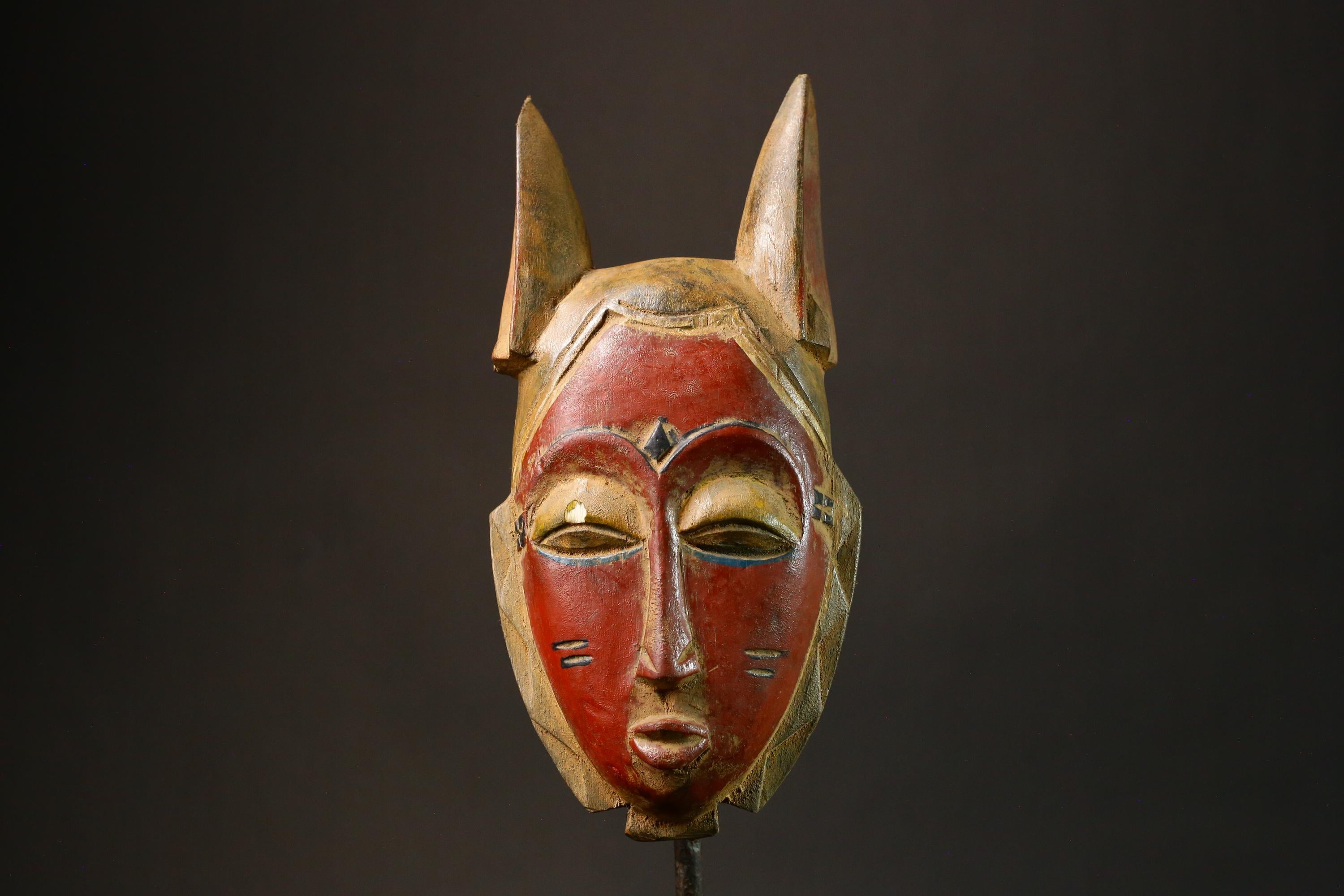 African Handmade Guro Mask - Unique Wall Art for Home Decor - Tribal Ethnic Accent Piece - Authentic Decorative Mask - 9210
