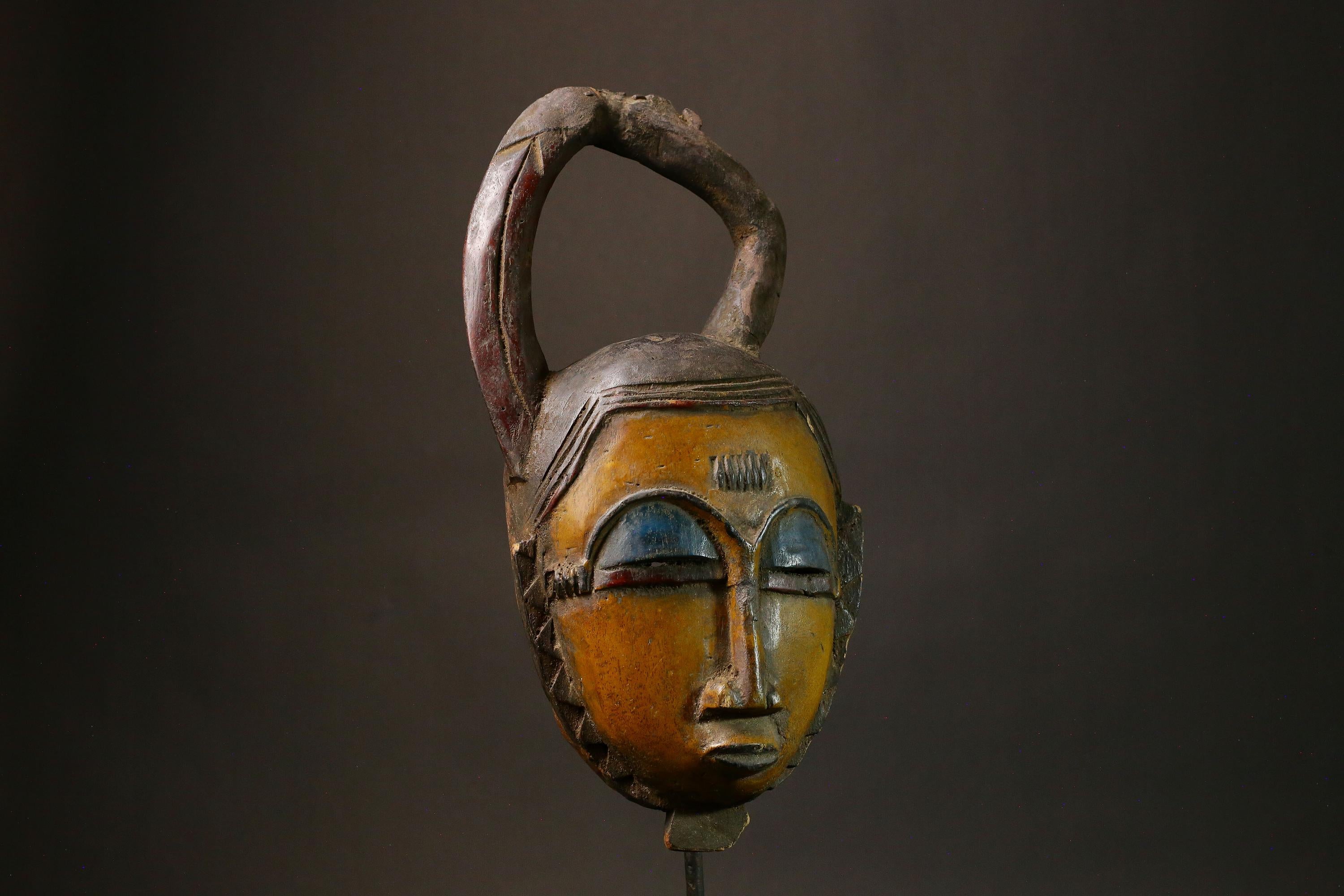 African Mask primitive art Antique Guro Mask Vintage Carved Tribal Art Wooden Collectible Piece 6347