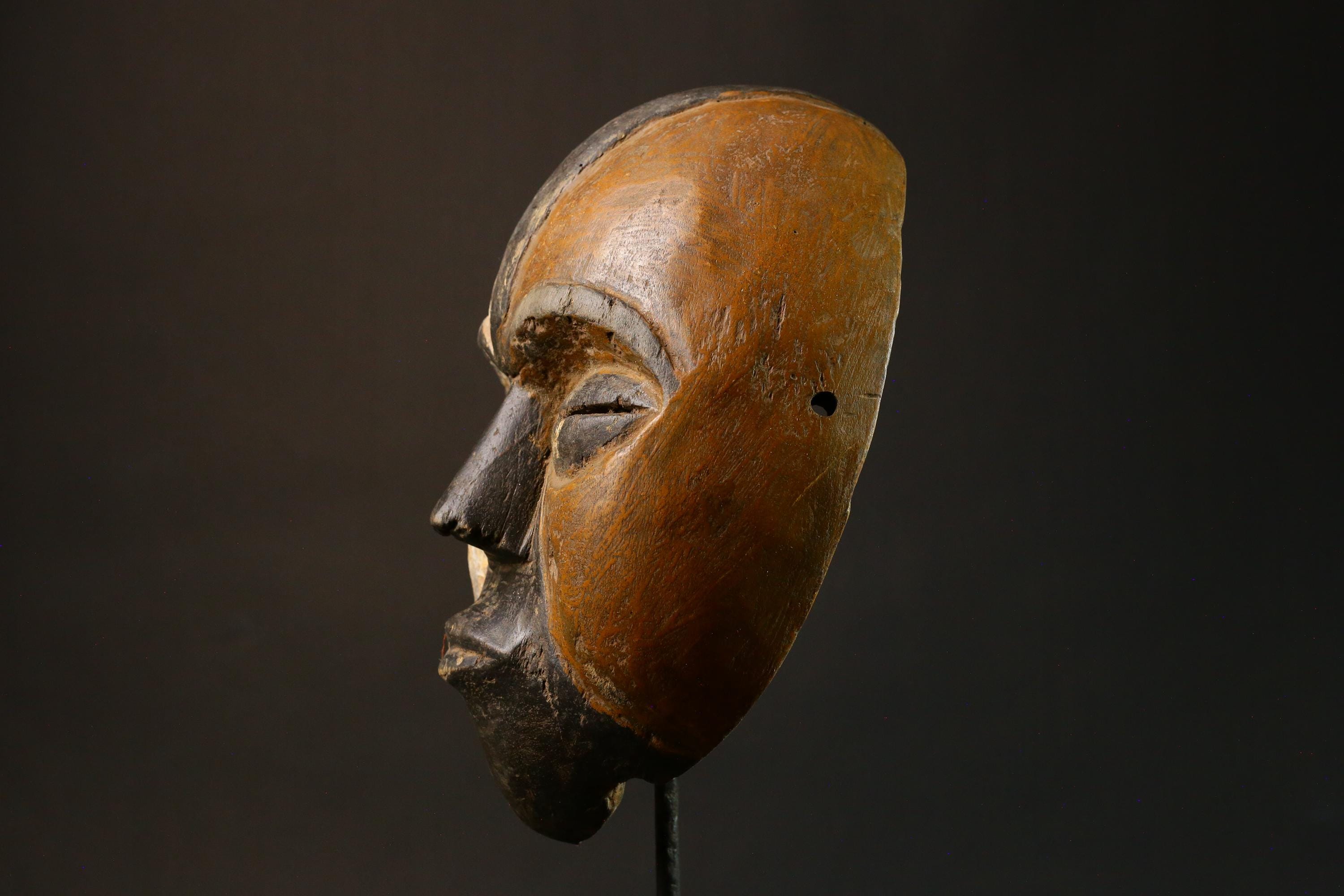 African Mask A Tribal Wood Mask - Antique Igbo Wall Hanging Art for Unique Home Décor Accent-G1631