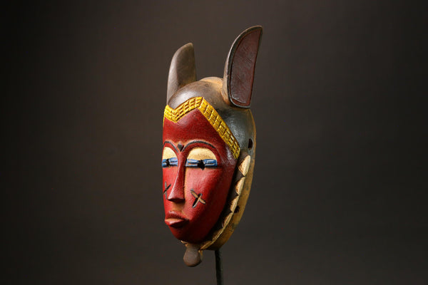 African Mask Antique Red Wood Guro Baule Masterpiece of Art and Culture Masks for wall-G3010