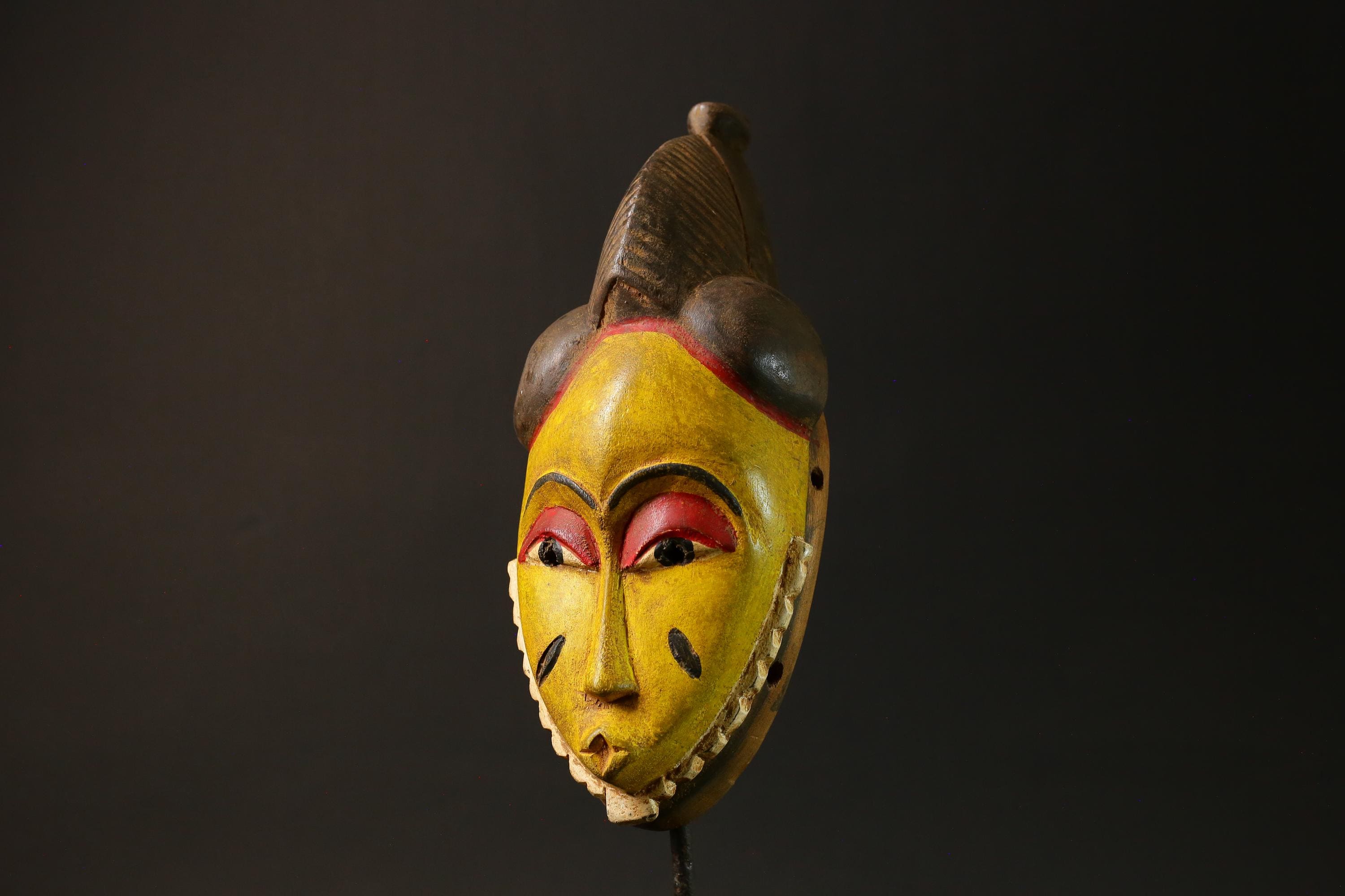 Antique African Mask Baule Yellow Wood Masterpiece for Wall Décor Mask for Wall-G3034