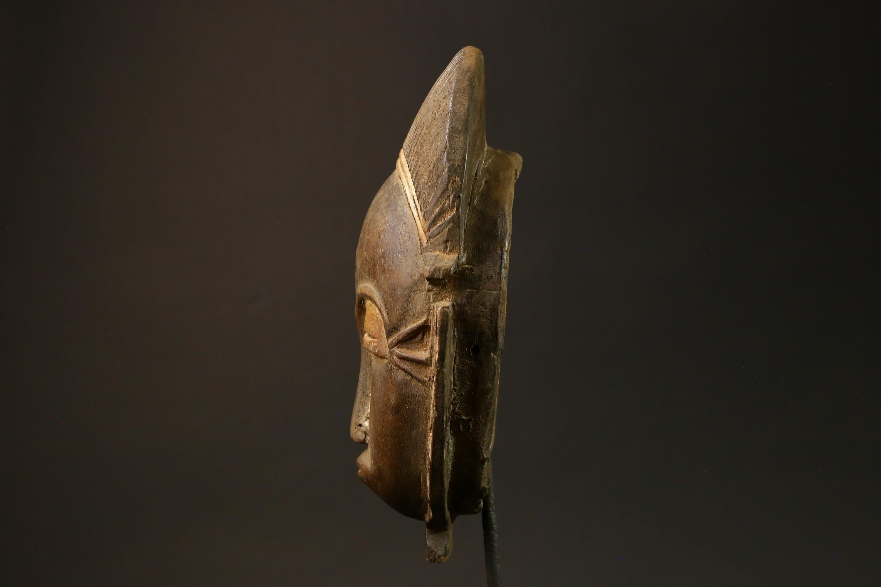 Antique African Guro Wood Mask Vintage Face Carving for Home Decor Masks for wall-4438