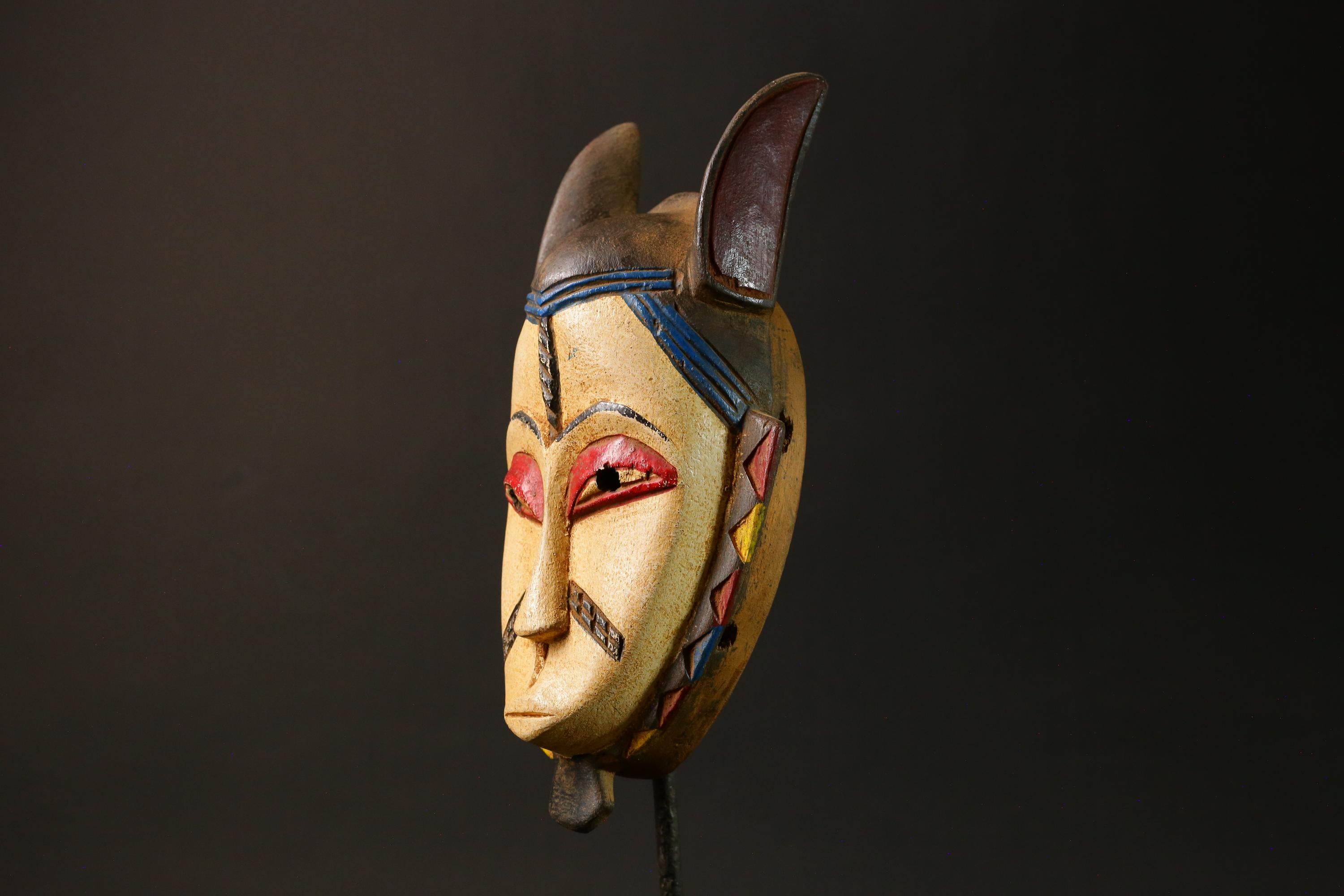 African Goro Baule Mask Hand-Carved White Wood Wall Hanging Decor Masks for wall-G3054