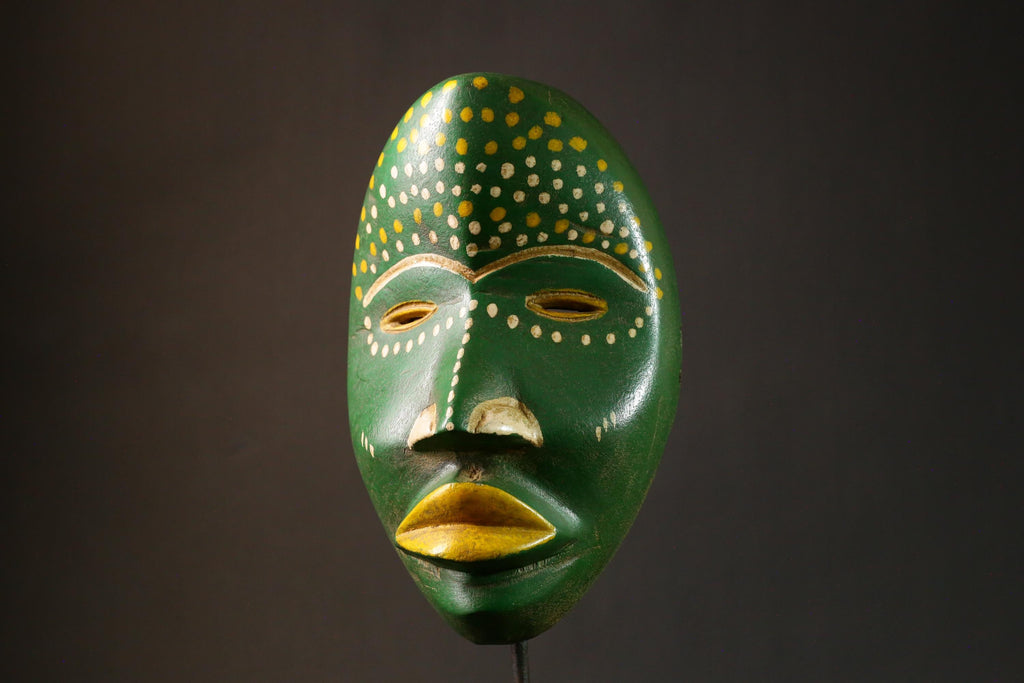 African Dan Gunye Mask - Traditional Brown Wood Wall Hanging Decor Masks for wall-G3300