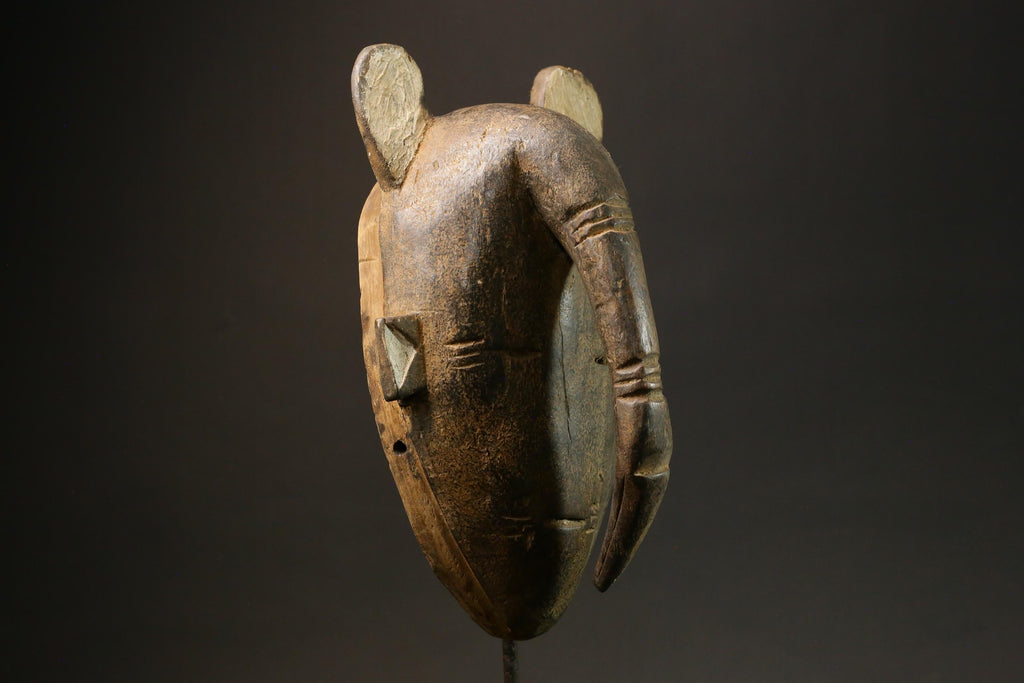 African Guro Mask - Handmade Carved Wood Wall Hanging with Elephant Nose Masks for wall-9120