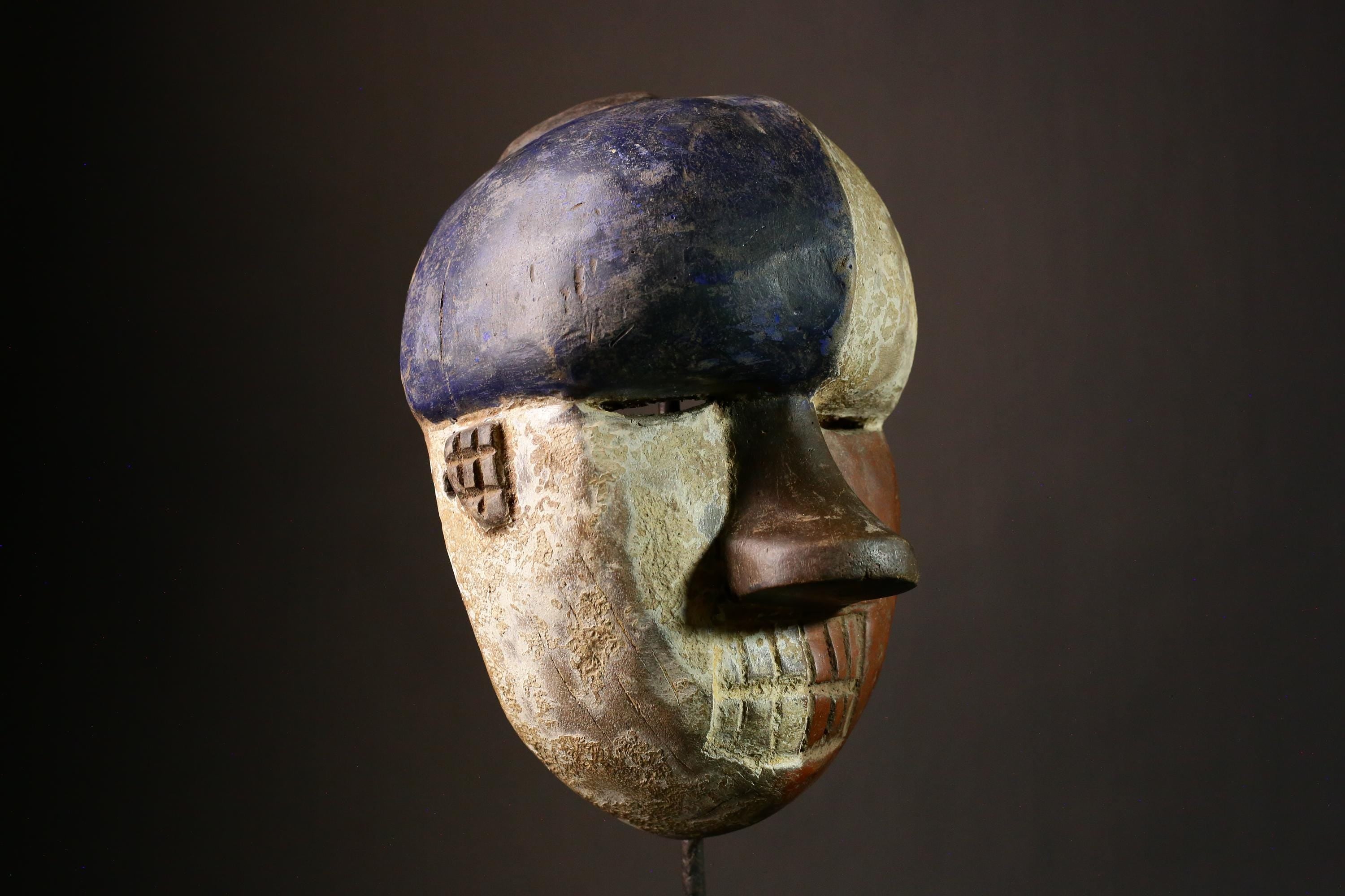 African Tribal Wood Mask Vintage Lega Face Primitive Art Clean Geometry Unique Wall Decor Ethnic Home Accent - G1743