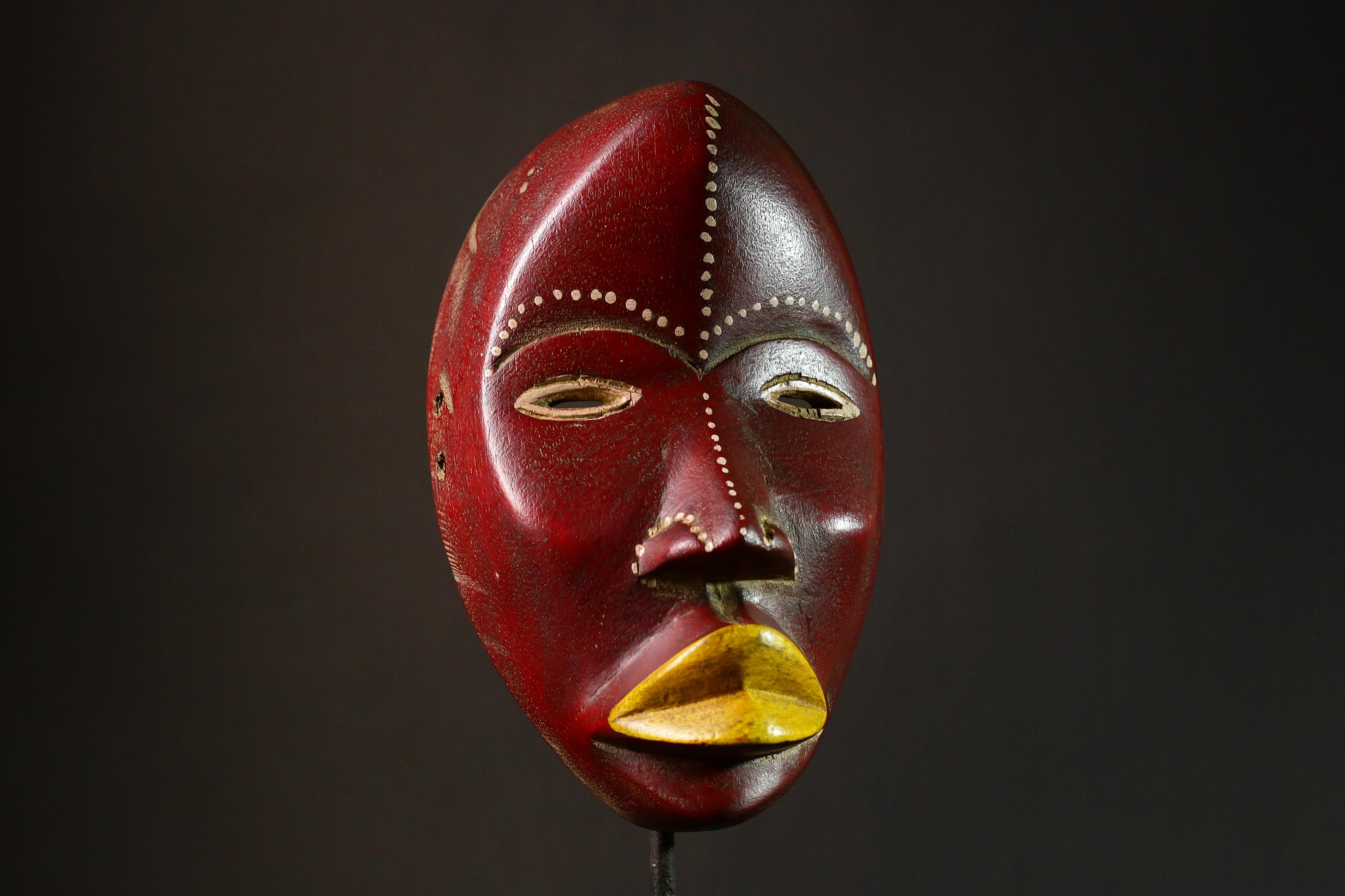 African Vintage Dan Kran Kaogle Mask Hand Carved Wood Art Authentic Tribal Figure Unique Wall Decor Ethnic Home Decor Collectible-G3340