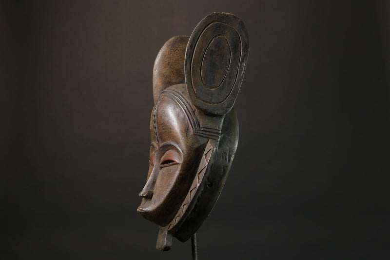 Antique African Guro Mask - Hand-Carved Wooden Mask for Wall Decor Masks for wall-8817