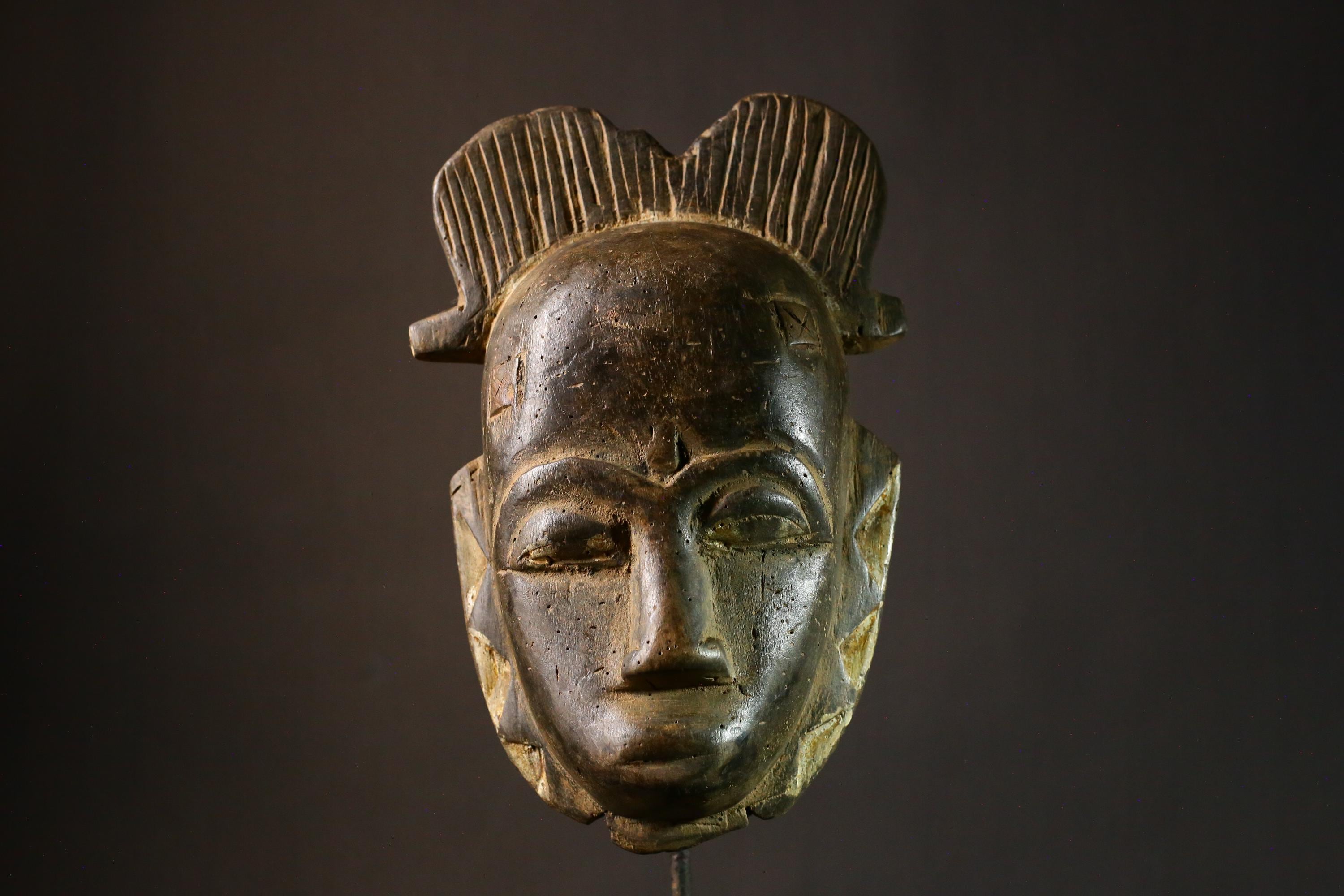 African Mask Antique Guro Mask - Tribal Carved Wood Art Wall Decor Collectible -G1808