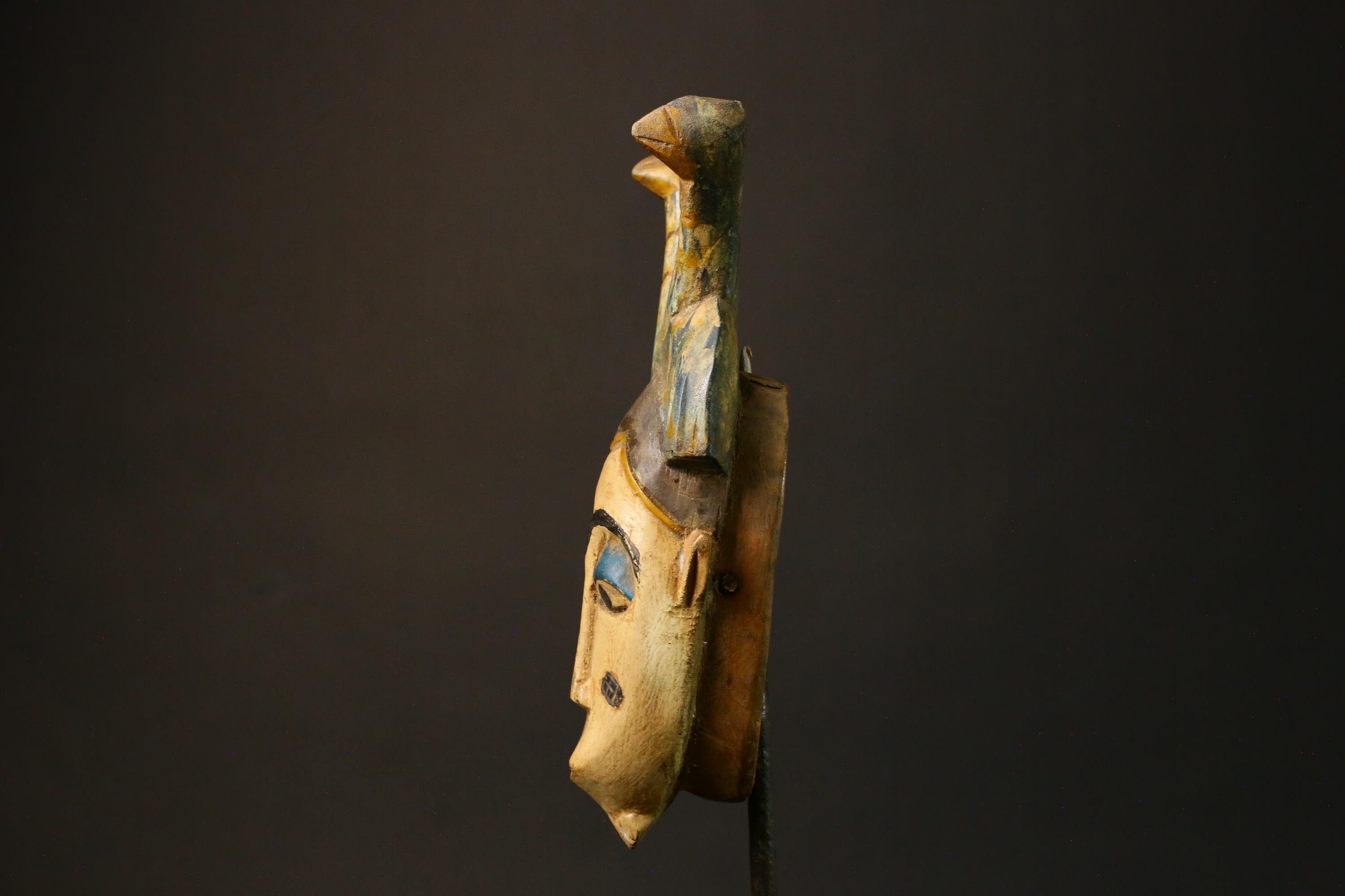 African Tribal Guro Face Mask Unique Hand-Carved Wooden Wall Hanging Decor Ethnic Art Mask for Home Masks for wall-9183