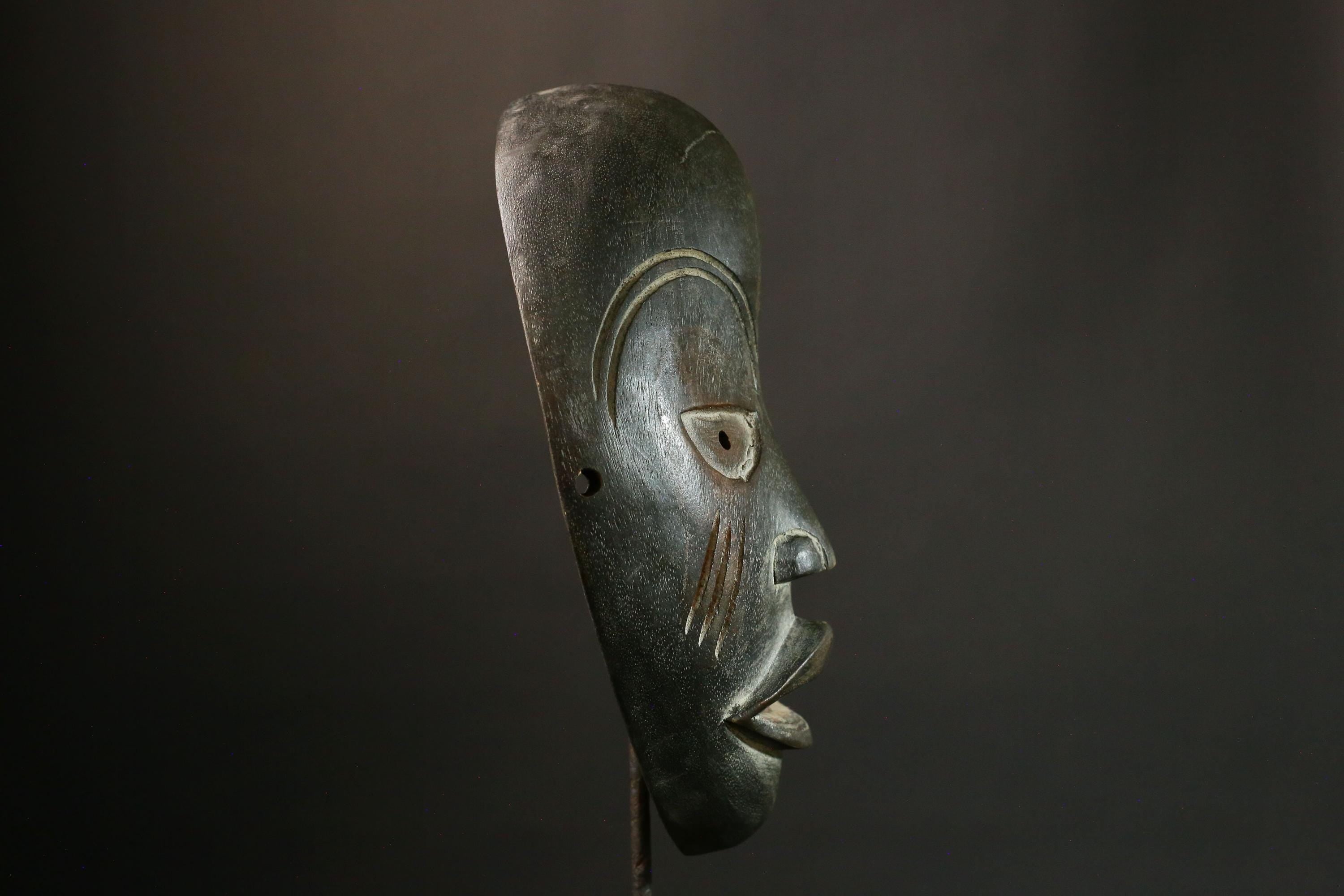 African Tribal Handcrafted African Tribal Wall Mask, Authentic Wooden Art, Cultural Collectible Decor, Unique Ethnic Gift - G1870