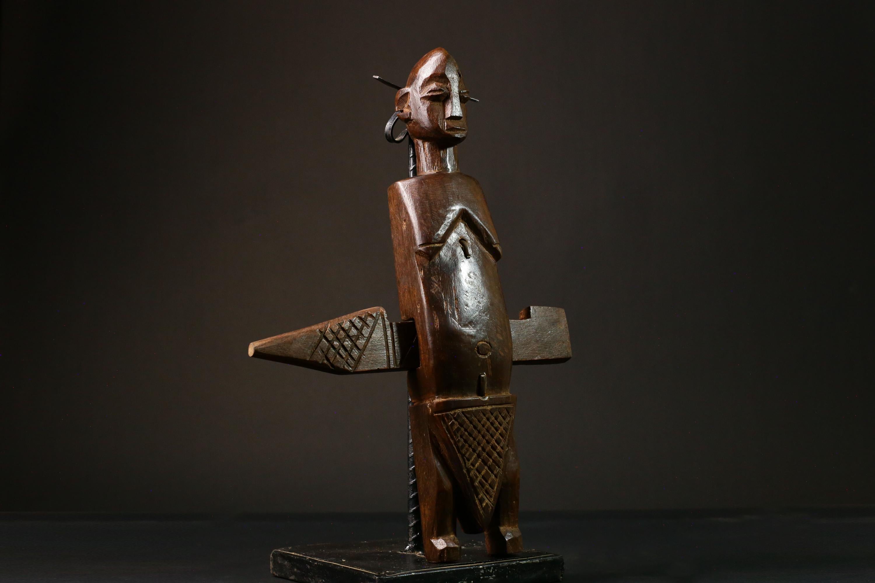 African Anthropomorphic Lock Art Wooden Figure Legs Geometric Design Piece Figure primitive decor -G3211