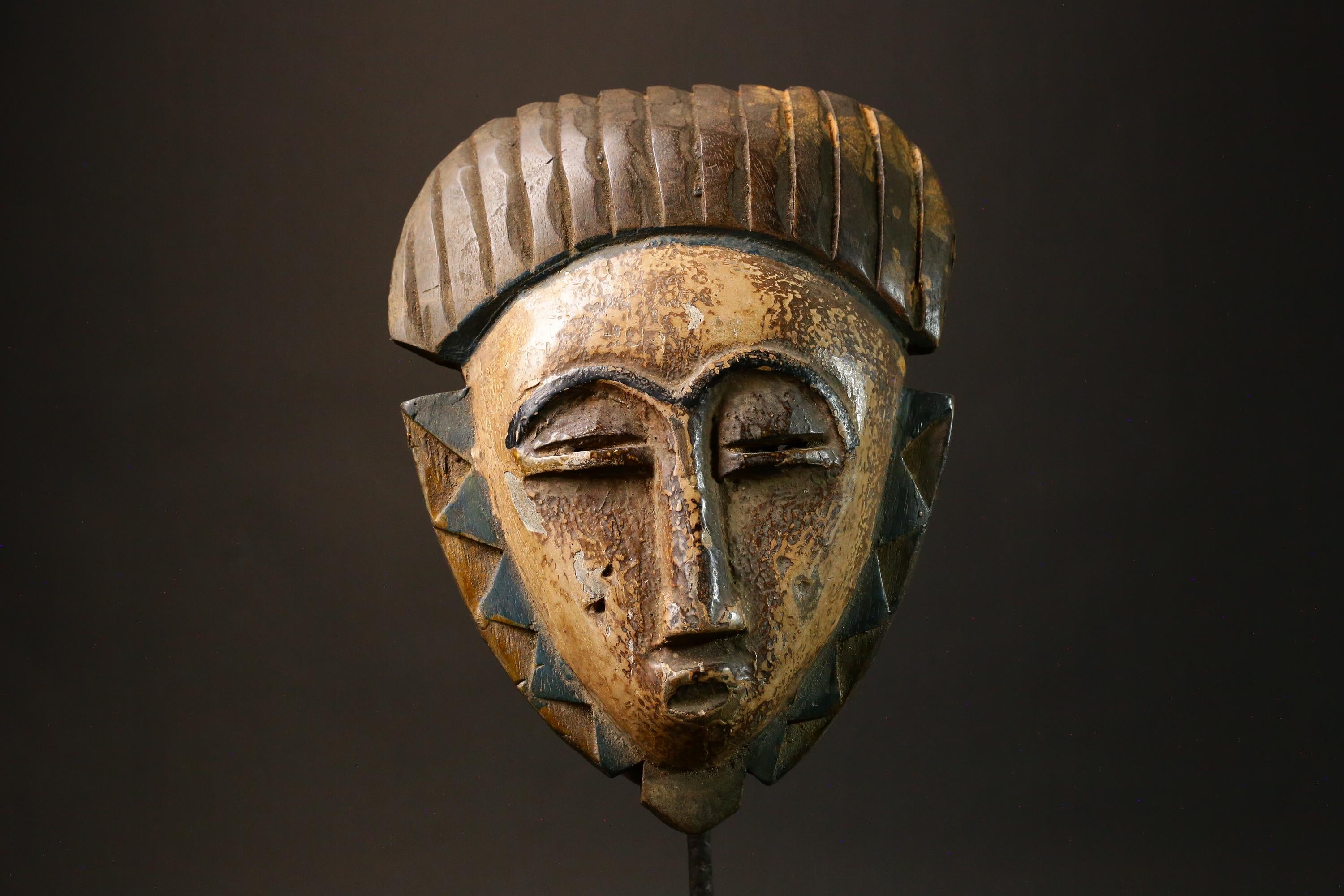 African mask Antique Hand-Carved Guro Mask African Primitive Art Wooden Home Decor Collectible 7993