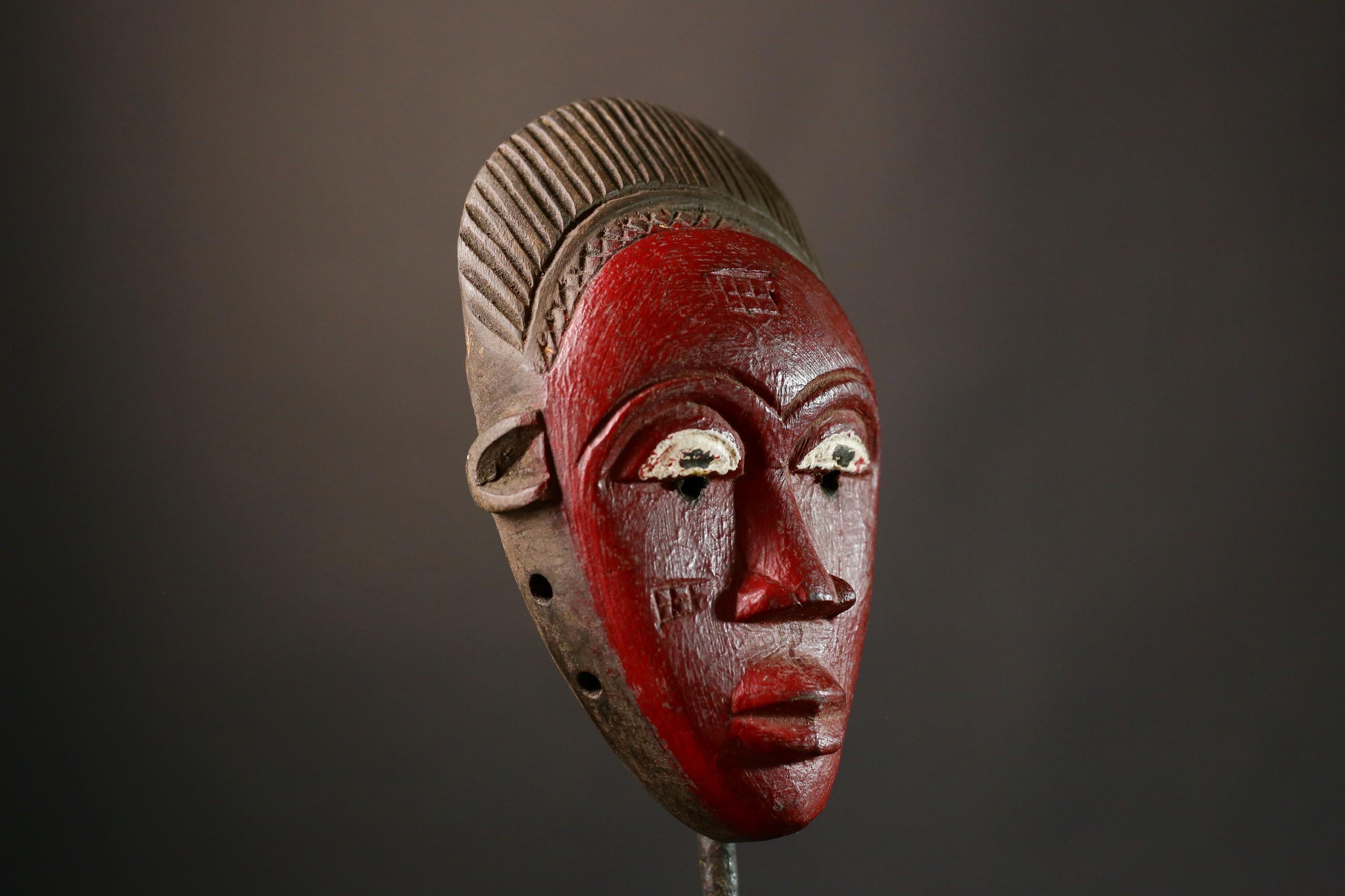 African Vintage Hand Carved Guro Baule African Wall Hanging Mask Unique Ethnic Art Decor Collectible Home Accent-8126