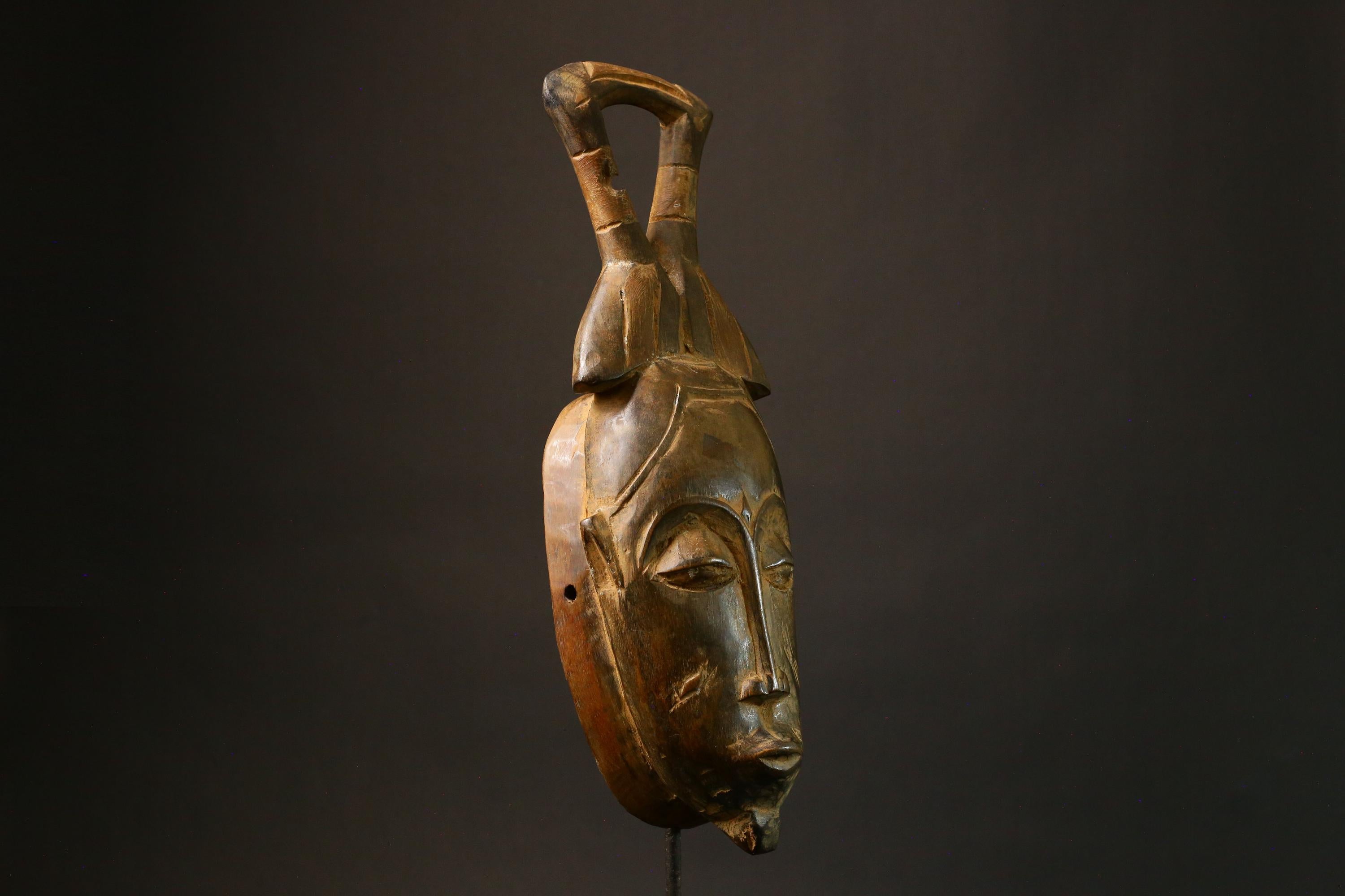 African Guro Mask Hand Carved Wooden Tribal Face Mask Wall Hanging Art Decor  -8004