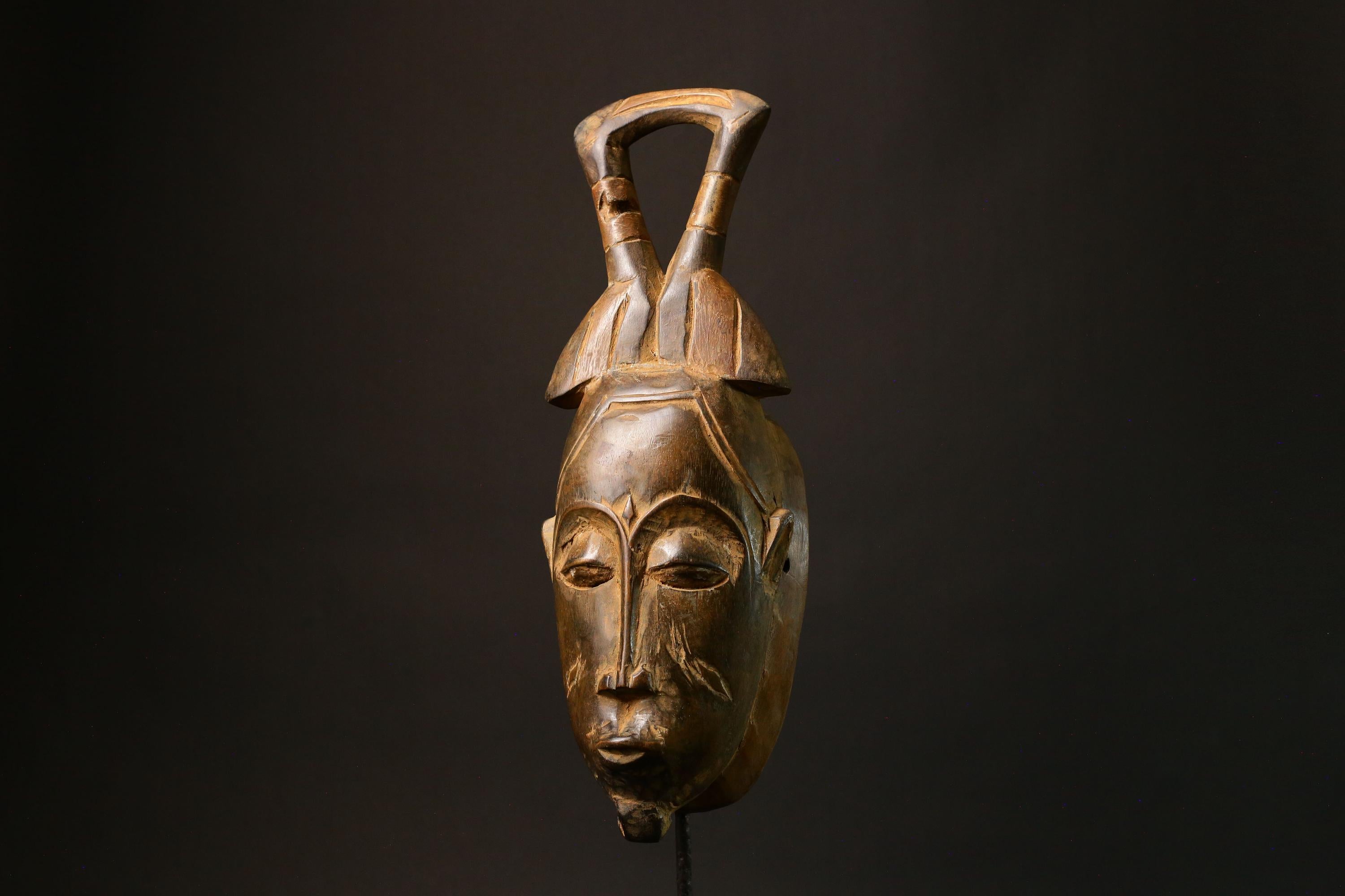 African Guro Mask Hand Carved Wooden Tribal Face Mask Wall Hanging Art Decor  -8004
