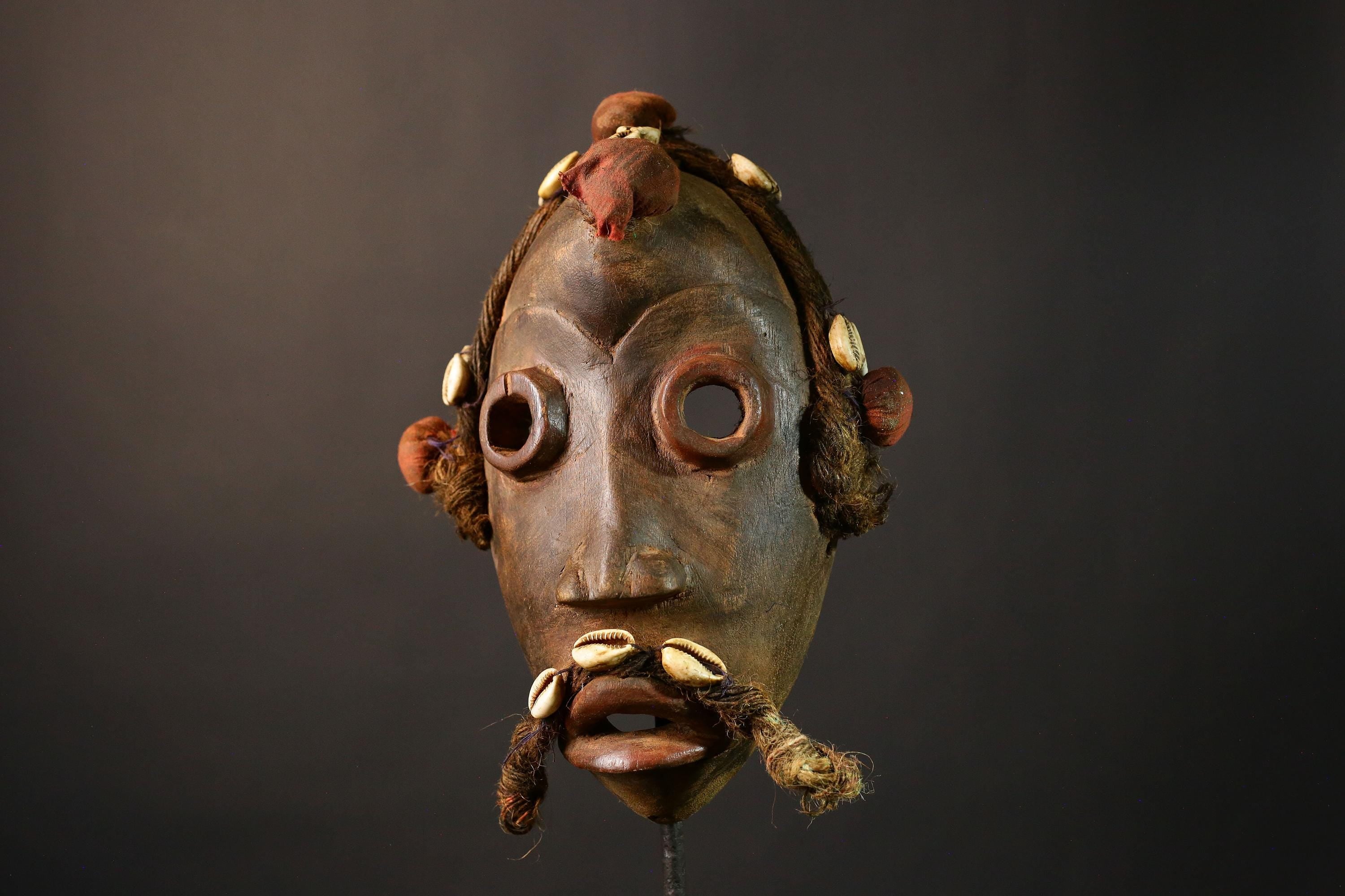 African mask Hand Carved Tribal Face Mask DAN Wood Sculpture Ethnic Home Decor Unique Passport Mask Art Cultural Wall Hanging Decor-5079