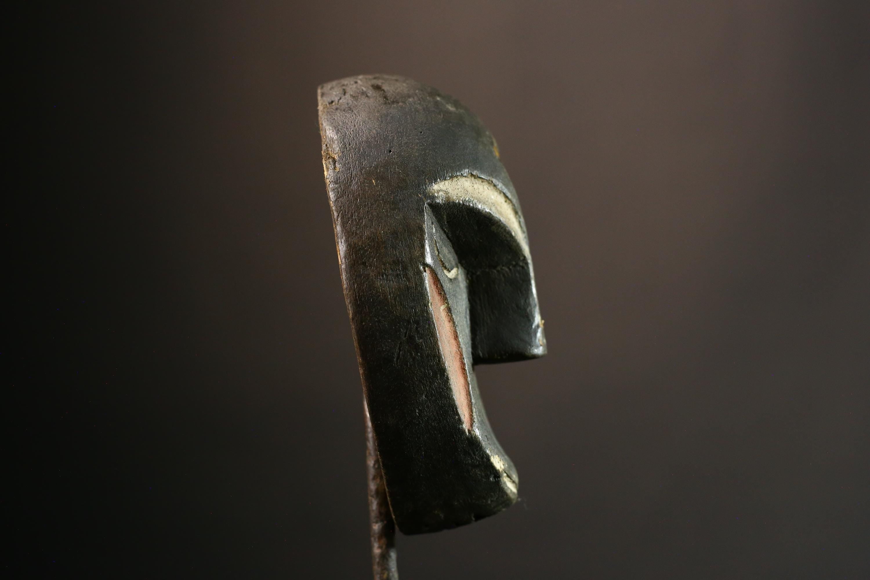 African mask Vintage Lega Mask Hand-Carved Tribal Art Primitive Wall Hanging Decor Collectible Cultural Piece for Home - G3547