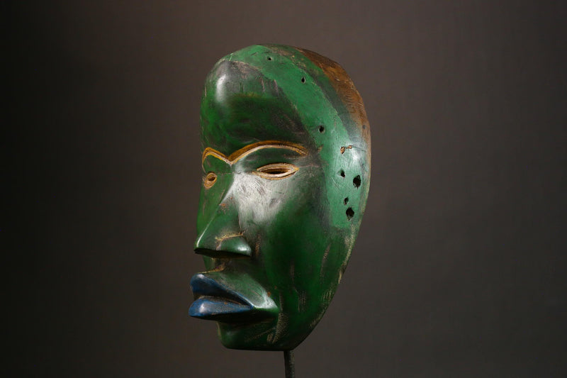 African Wood Mask - Antique Dan Passport Mask from Liberia, Unique Home Décor for Wall Display, Cultural Art Piece-G3351