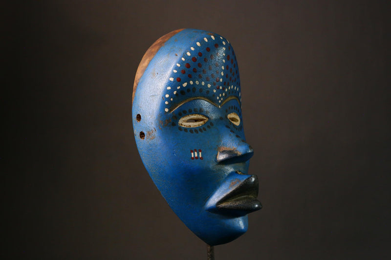 African Wood Mask - Antique Dan Passport Mask from Liberia, Unique Home Décor for Wall Display, Cultural Art Piece-G3350