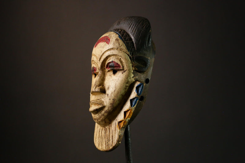 african masks Antique Guro Mask - 1900s Tribal Art with Unique Vertical Ridge Decor-8060