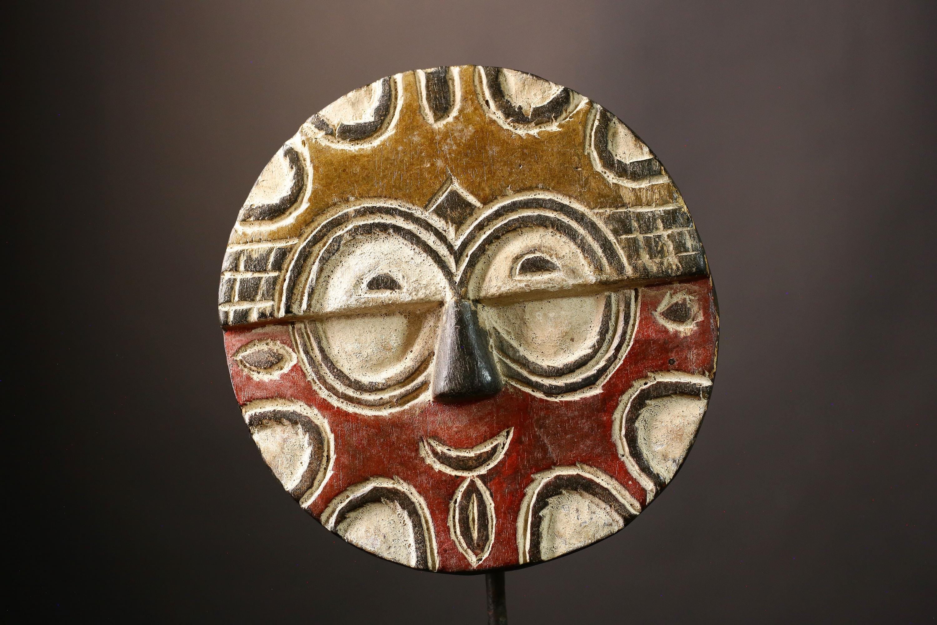 African Hand Moon Mask Antique Ekpo Eket African Wooden Mask Handcrafted Wall Hanging Decorative Art Tribal Home Decor & Cultural -G3631