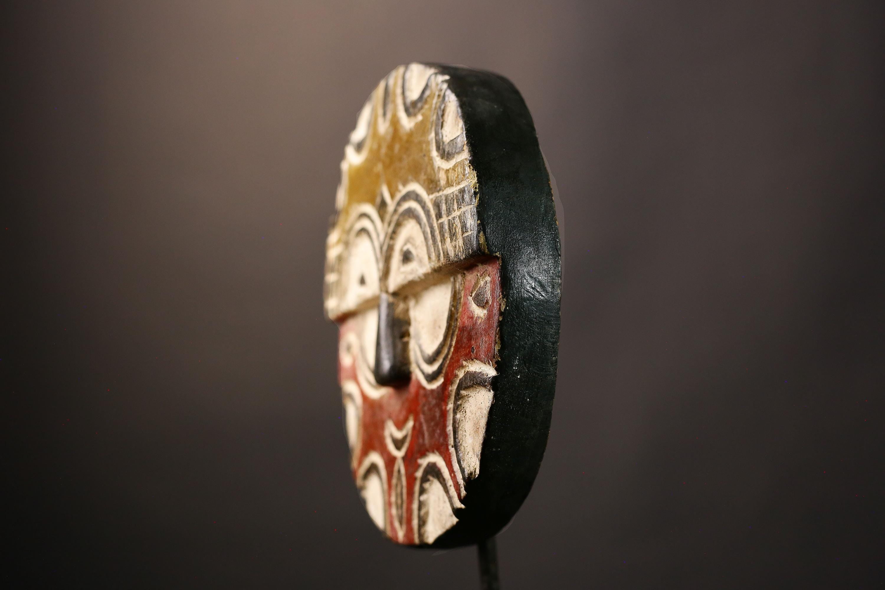 African Hand Moon Mask Antique Ekpo Eket African Wooden Mask Handcrafted Wall Hanging Decorative Art Tribal Home Decor & Cultural -G3631