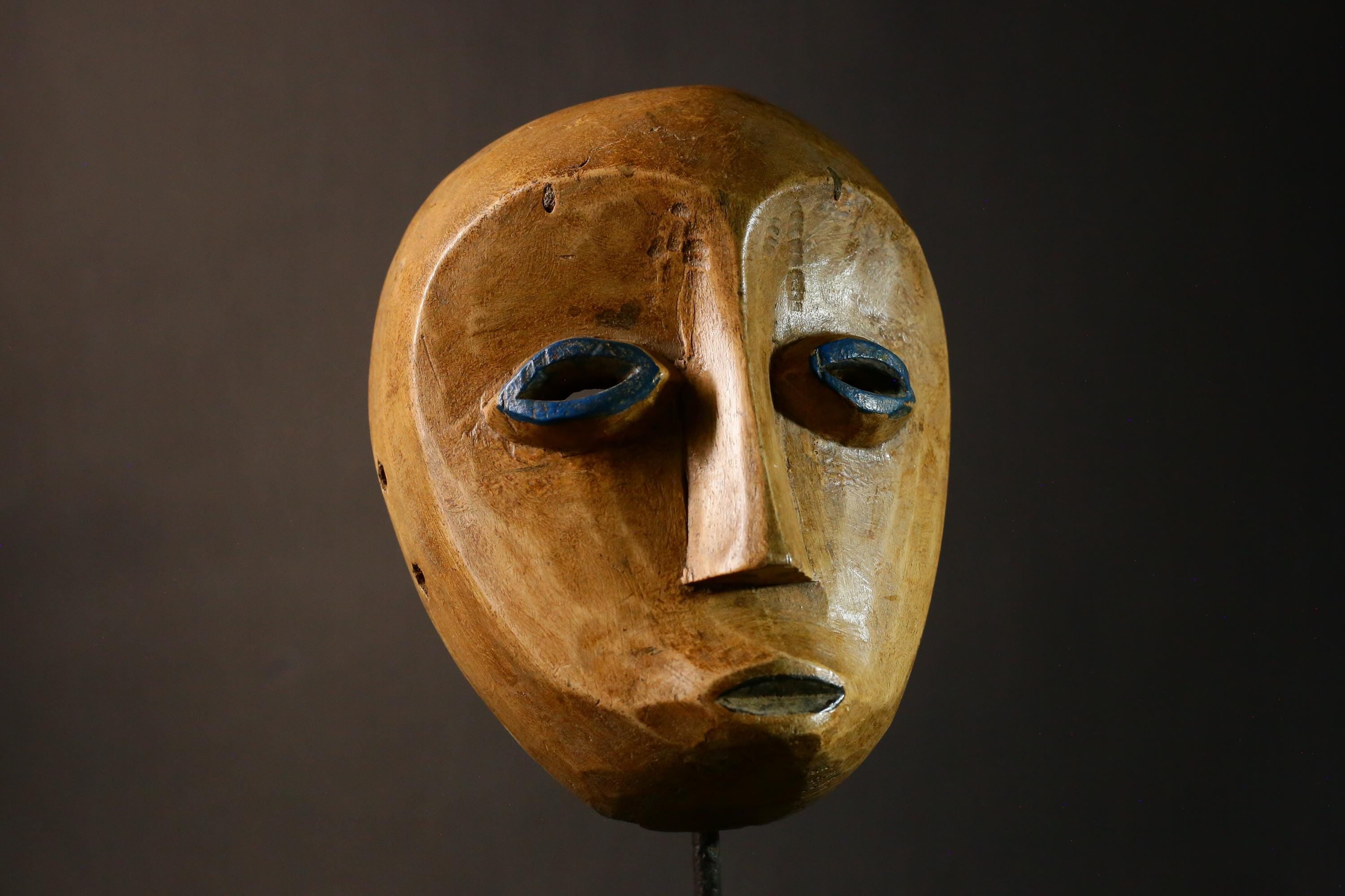 African Mask Hand Carved Lega Masks Tribal Wood Wall Art Unique Home Decor Authentic Cultural Collection Display Pieces-G3409