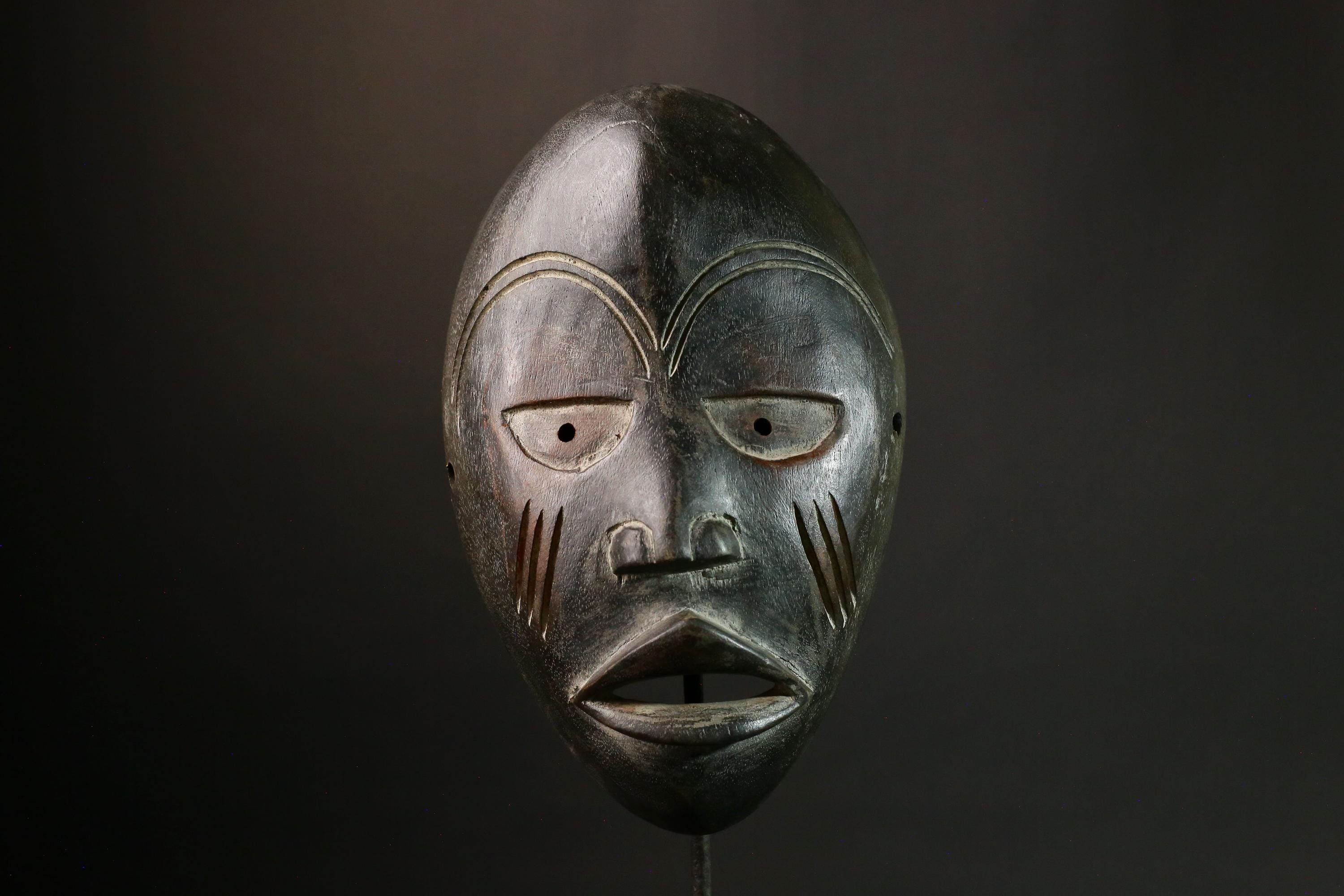 African Tribal Handcrafted African Tribal Wall Mask, Authentic Wooden Art, Cultural Collectible Decor, Unique Ethnic Gift - G1870