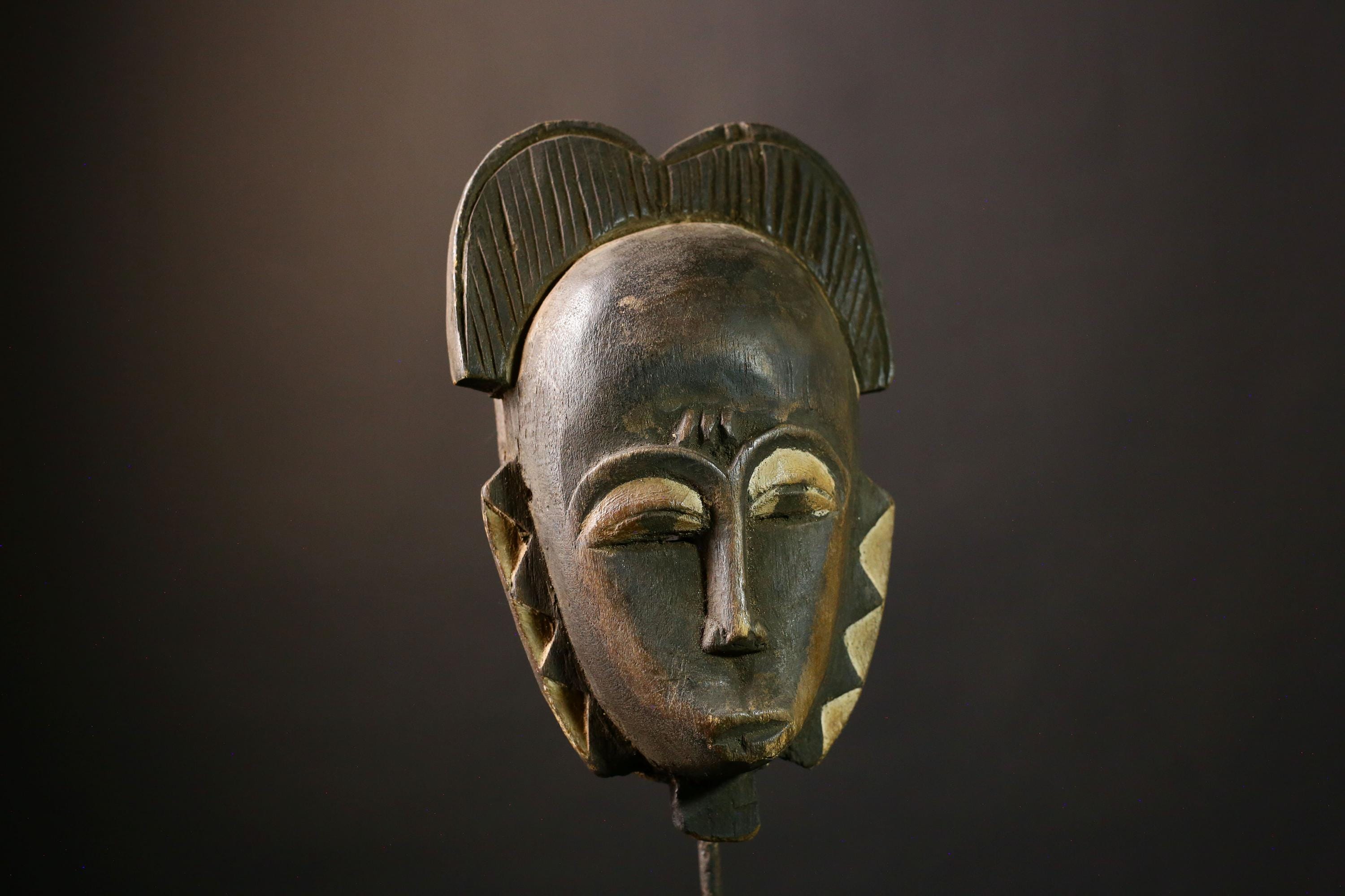 African Mask Handmade Guro Tribal Wall Art - Vintage Carved Wood Face Decor, Unique Cultural Sculpture for Home Decor Collectors -5304