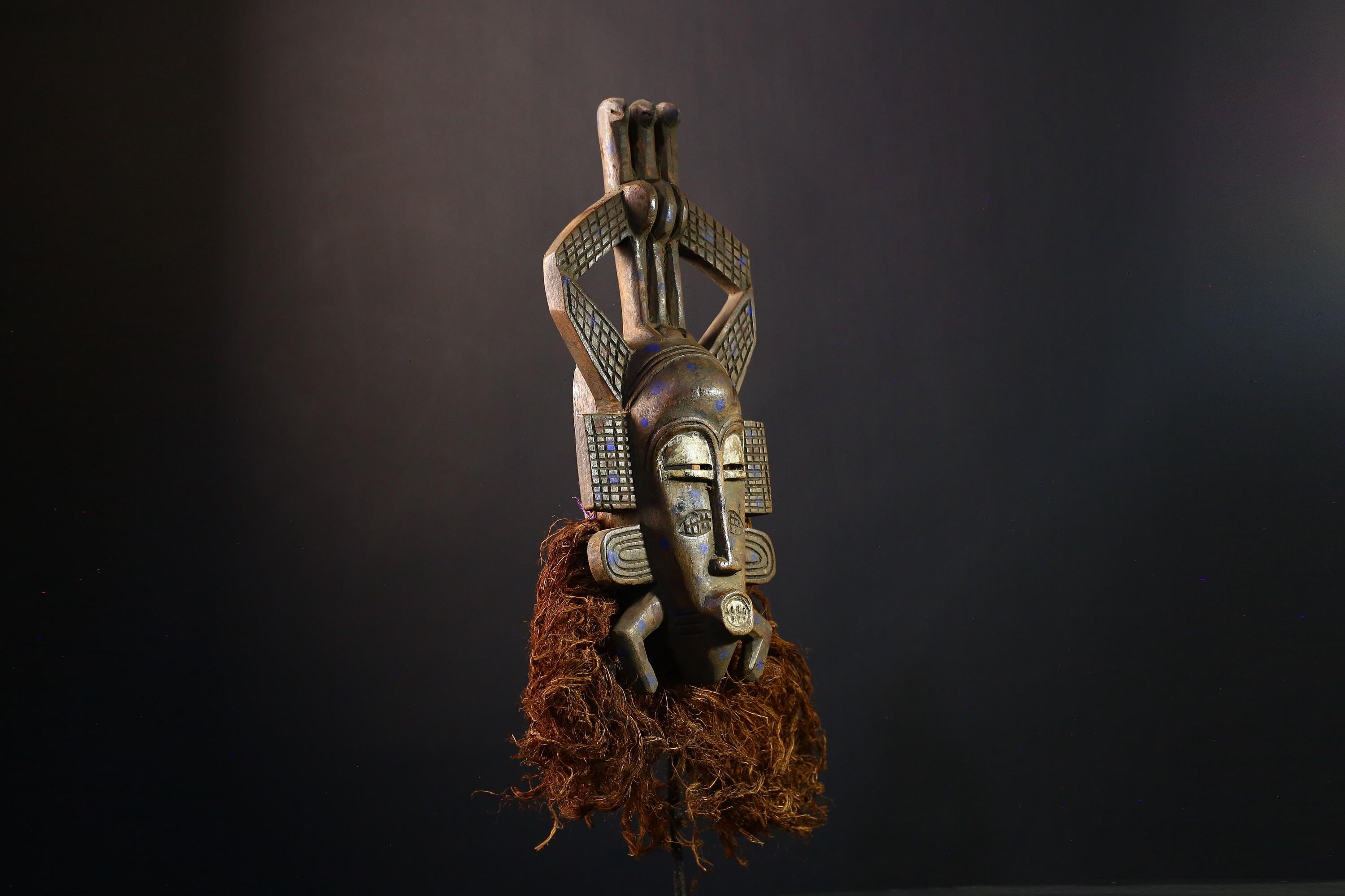 African Mask Vintage Hand-Carved Senufo Kpelie, Unique Tribal Wall Decor, Authentic Cultural Art Piece, Home Accent for Collectors-G3756
