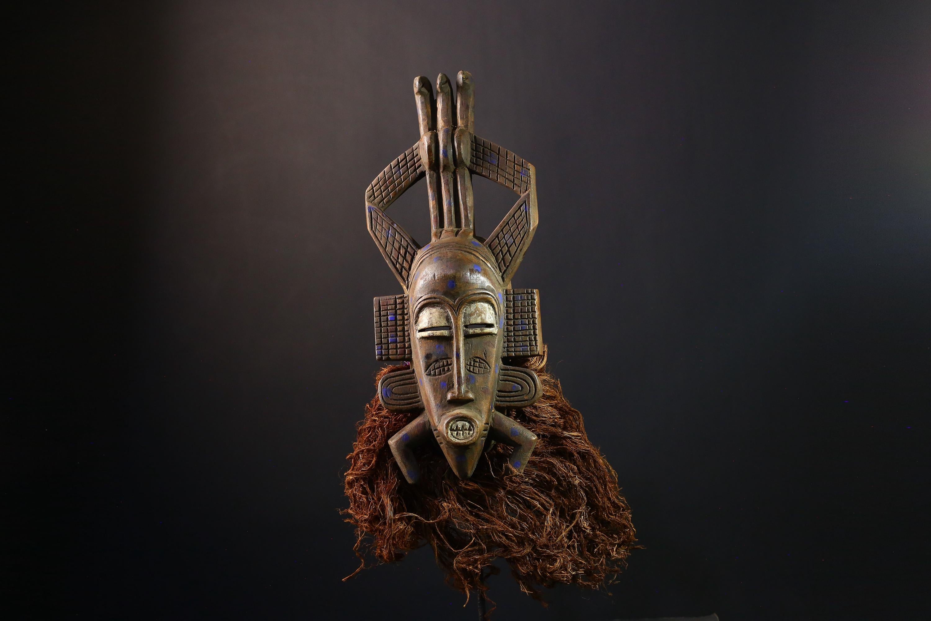African Mask Vintage Hand-Carved Senufo Kpelie, Unique Tribal Wall Decor, Authentic Cultural Art Piece, Home Accent for Collectors-G3756