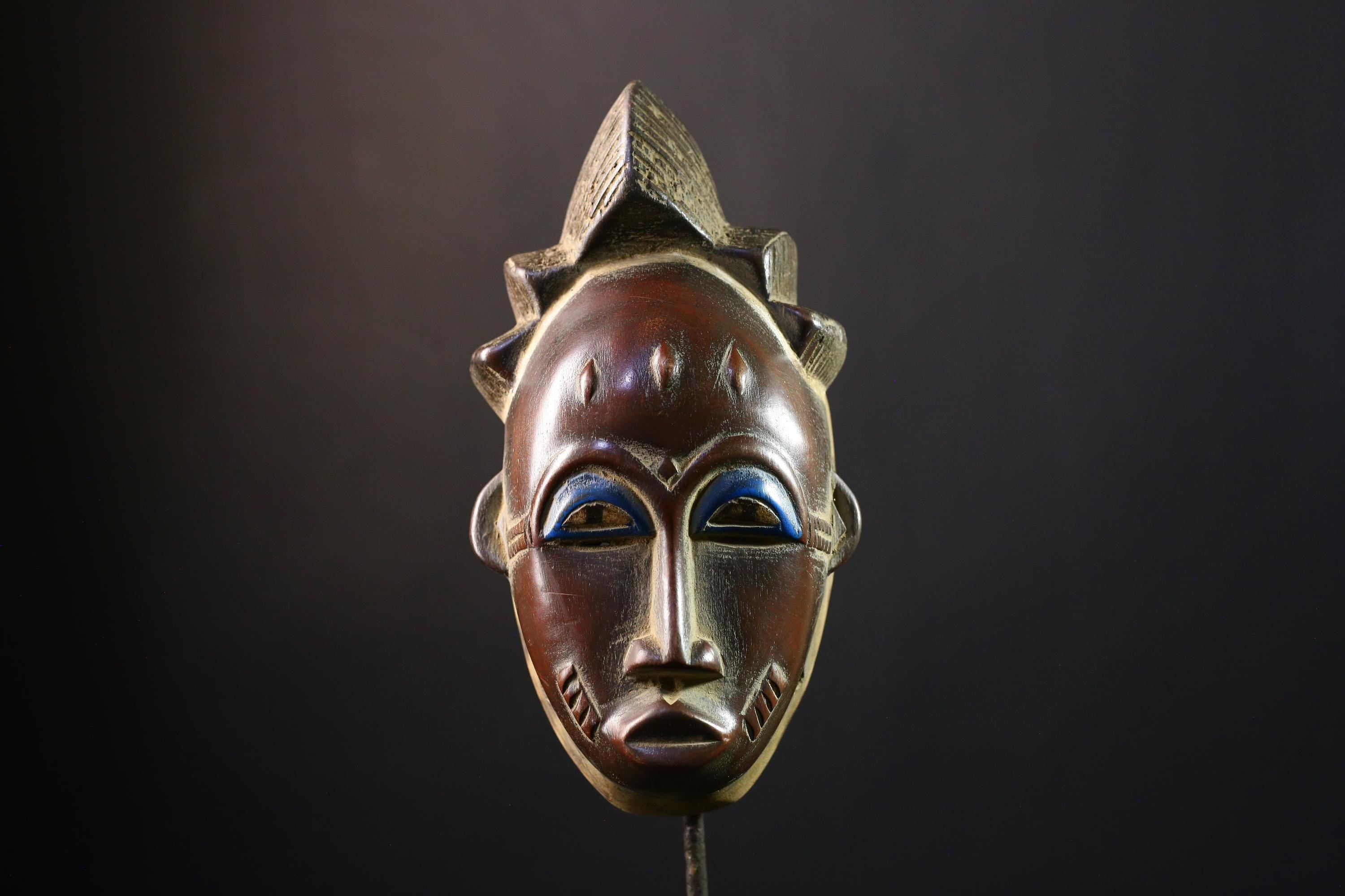 African Mask - Hand-Carved Guro Female Face Zaouli Dance Art - Unique Wall Collectible for Ethnic Home Decor and Cultural Displays -G3780