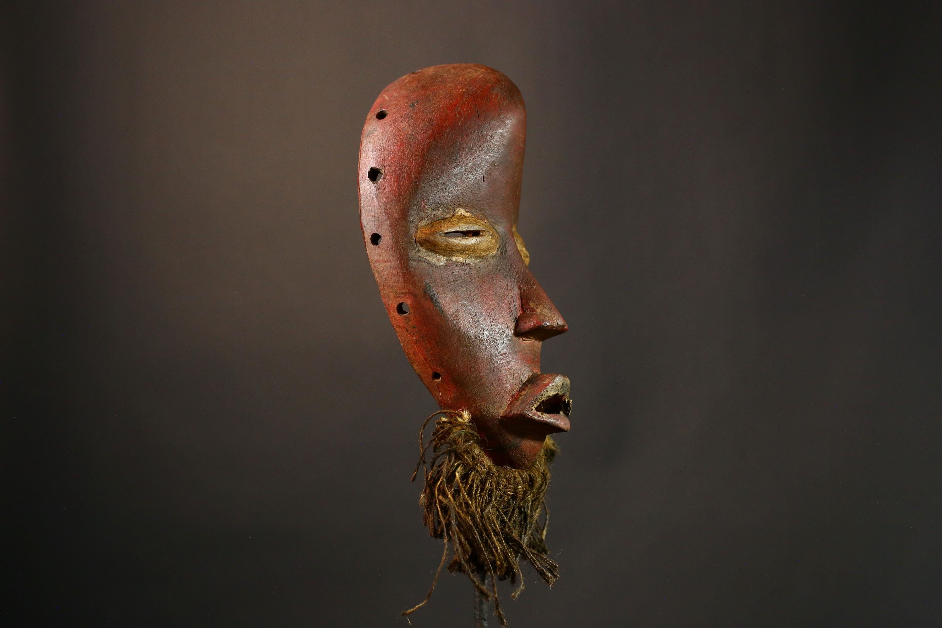 African masks Antique Tribal Masks, Vintage Hand-Carved Wood Gunyéya Face Mask Art, Unique Cultural Decor from Côte d'Ivoire-5130