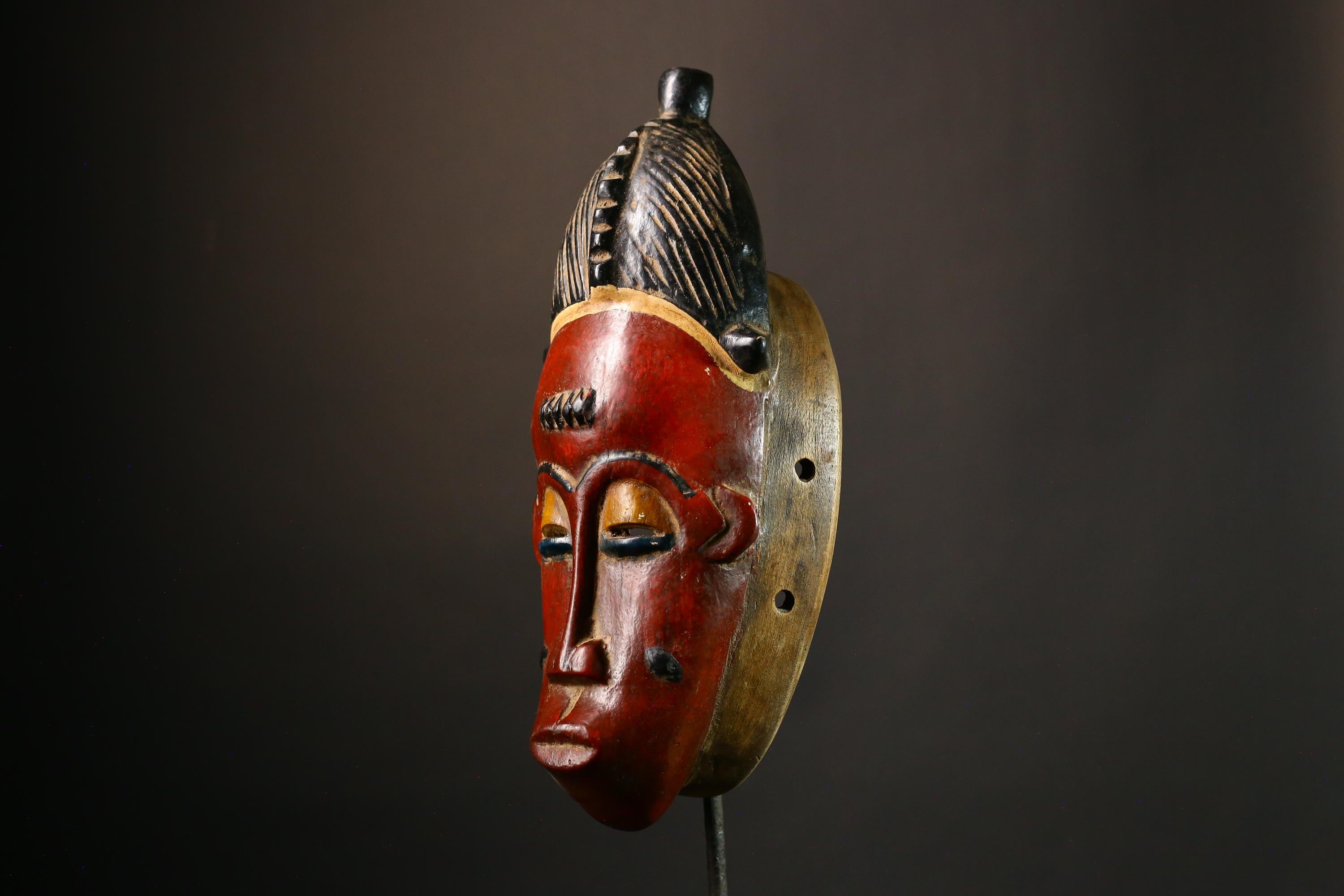 African Mask Authent Traditional Yaure Tribe Wall Mask, Hand-Crafted Brown Art Collectible, Unique Cultural Home Decor Piece for Art -9438