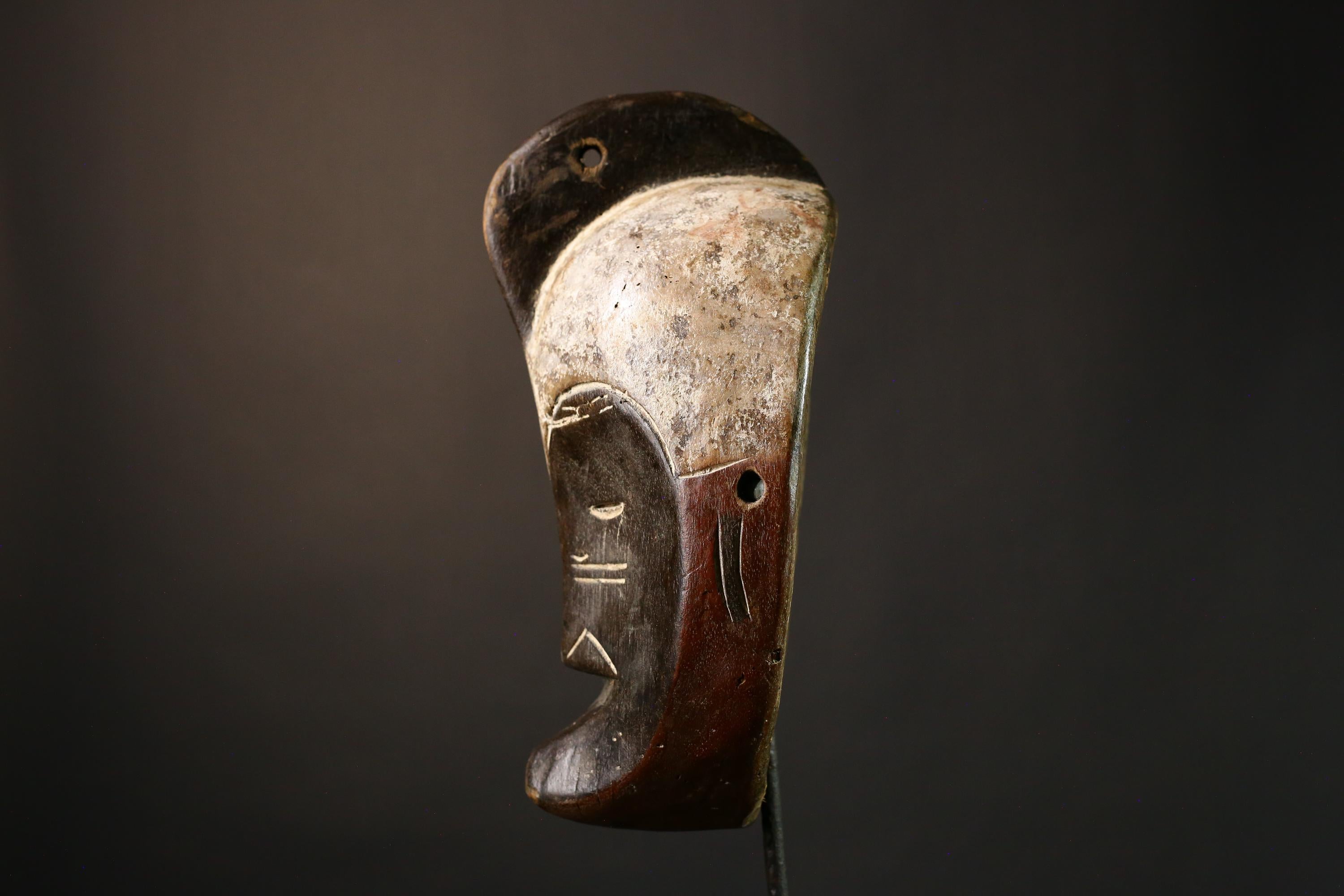 African mask Authentic Fang Ngil Mask | Unique Wall Decor | Handcrafted Art Collectible | Stunning African Cultural Piece - G3541