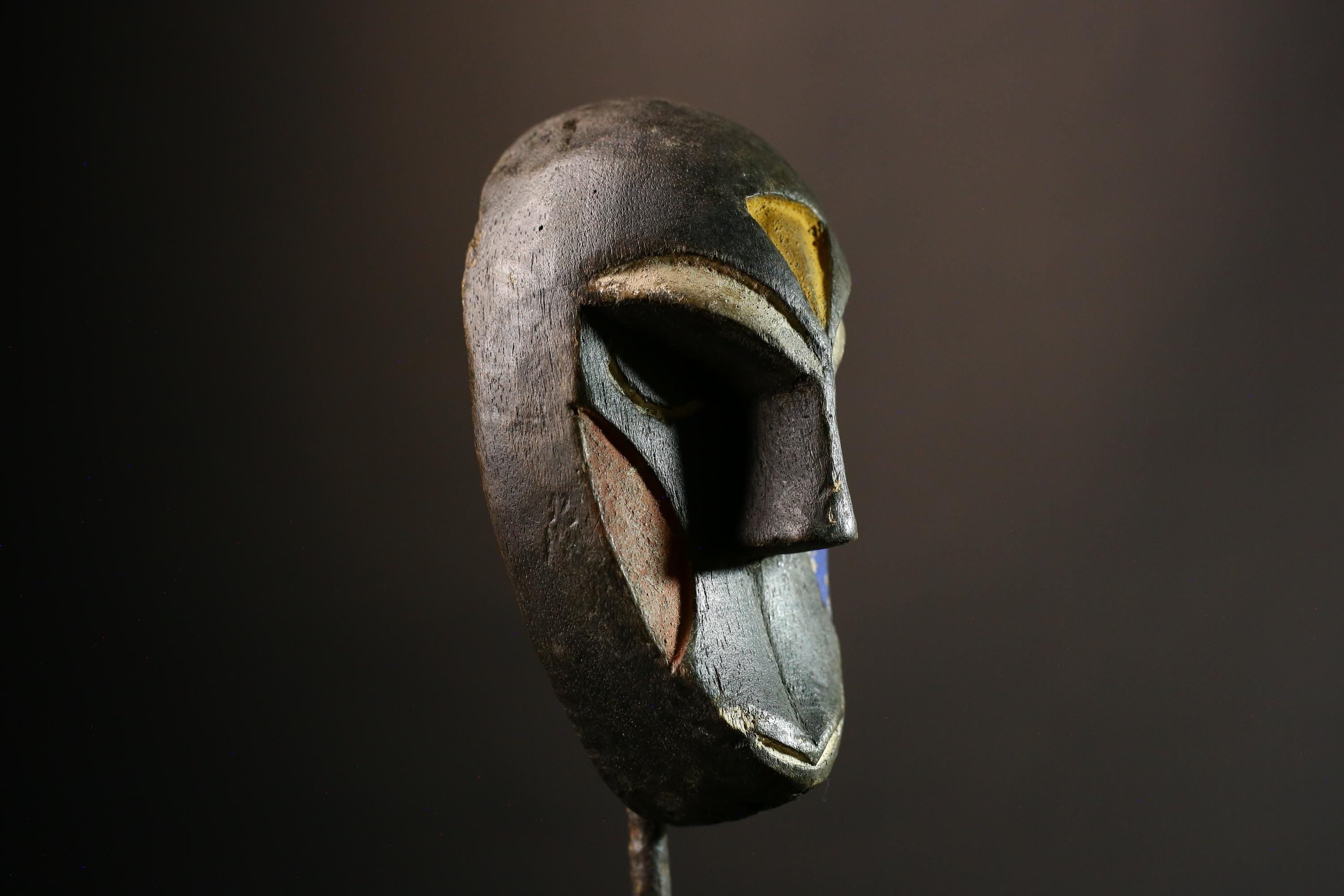 African mask Vintage Lega Mask Hand-Carved Tribal Art Primitive Wall Hanging Decor Collectible Cultural Piece for Home - G3547